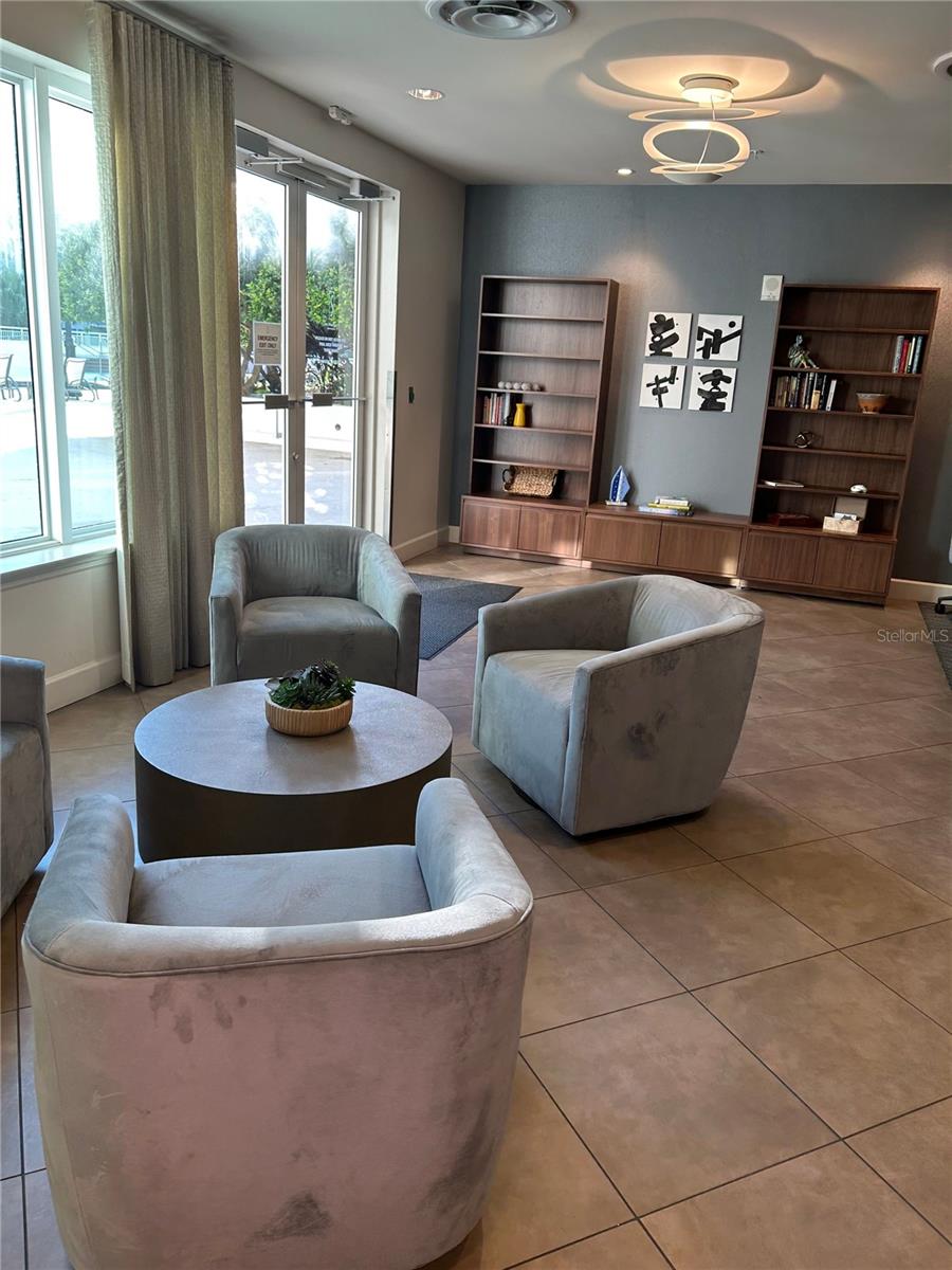 Image 20 of 22 For 100 Eola Drive 1710