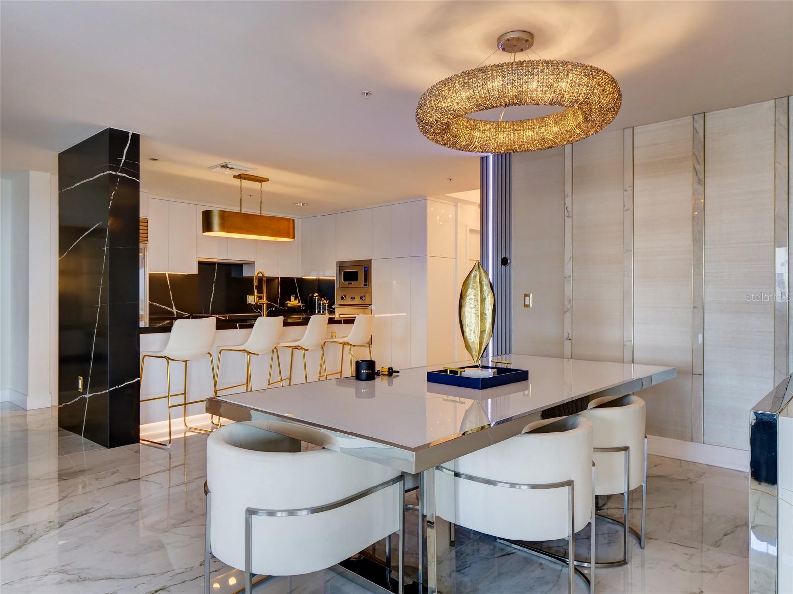 Image 4 of 22 For 100 Eola Drive 1710