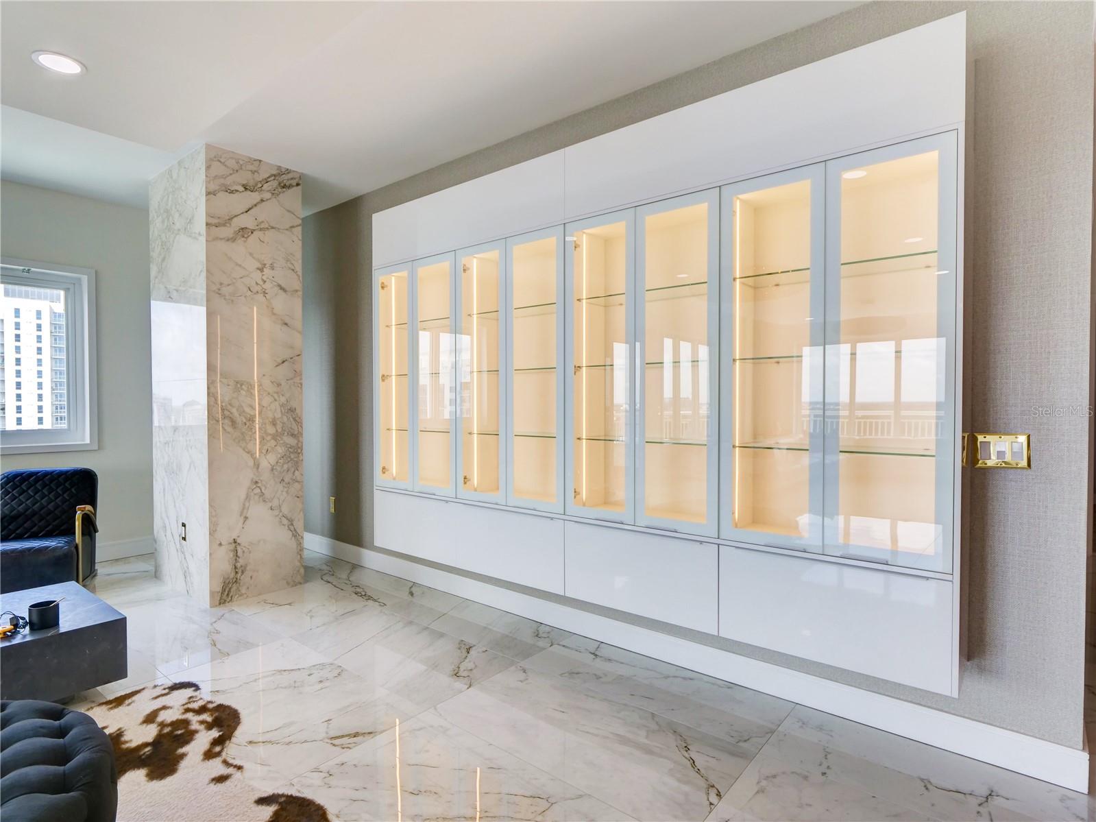 Image 6 of 22 For 100 Eola Drive 1710