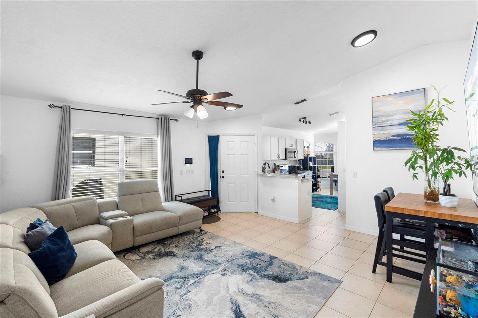 Image 12 of 33 For 2812 Shine Avenue