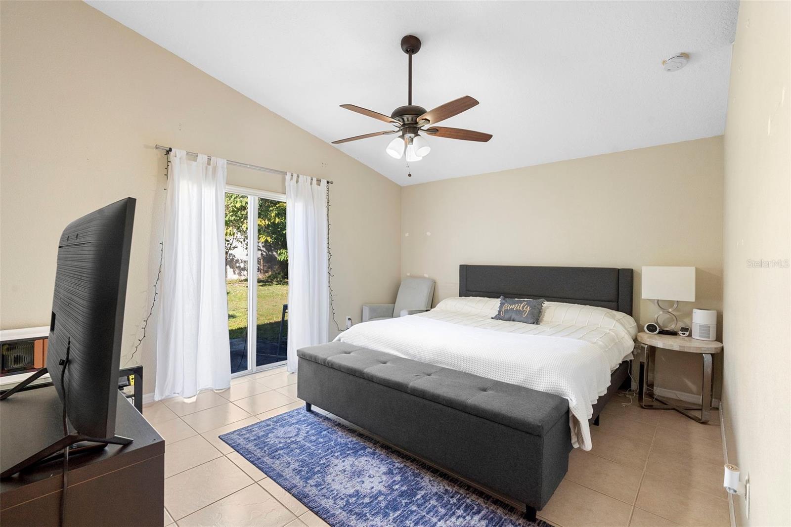 Image 18 of 33 For 2812 Shine Avenue