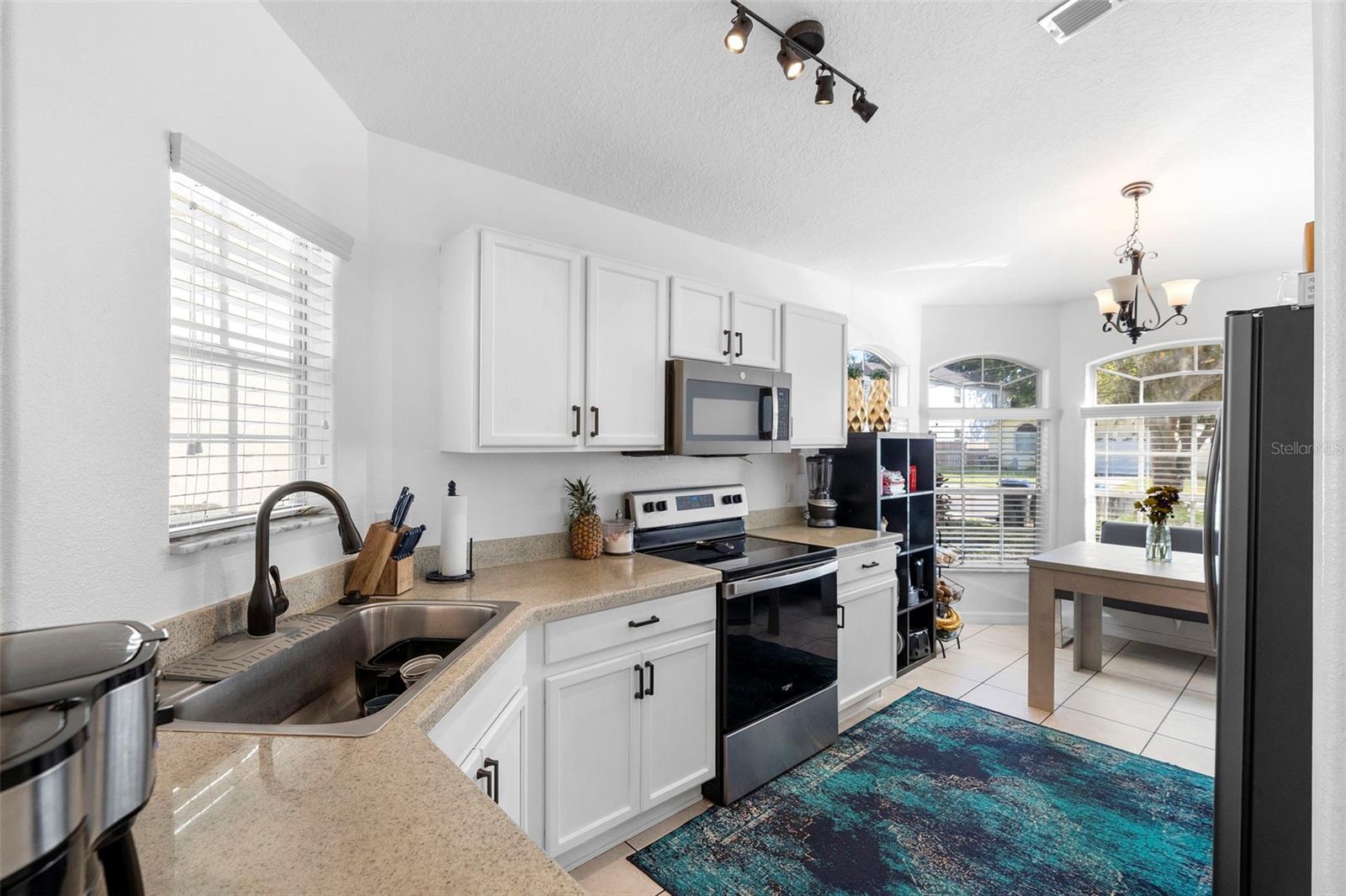 Image 6 of 33 For 2812 Shine Avenue