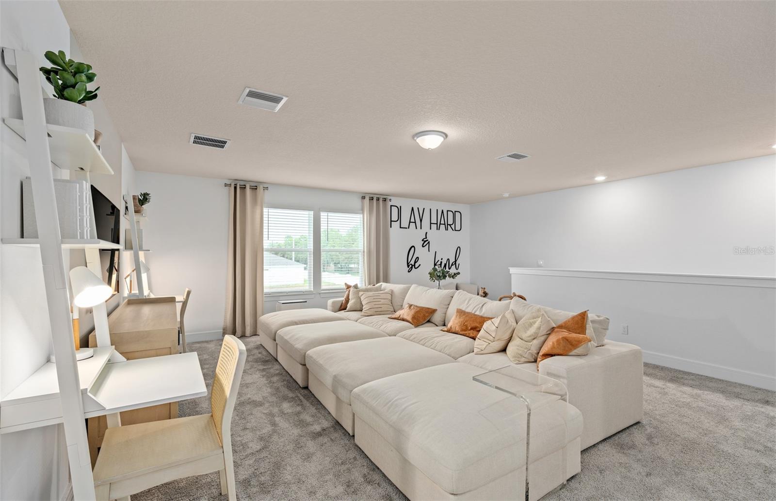 Image 16 of 23 For 1531 Timber Leaf Road