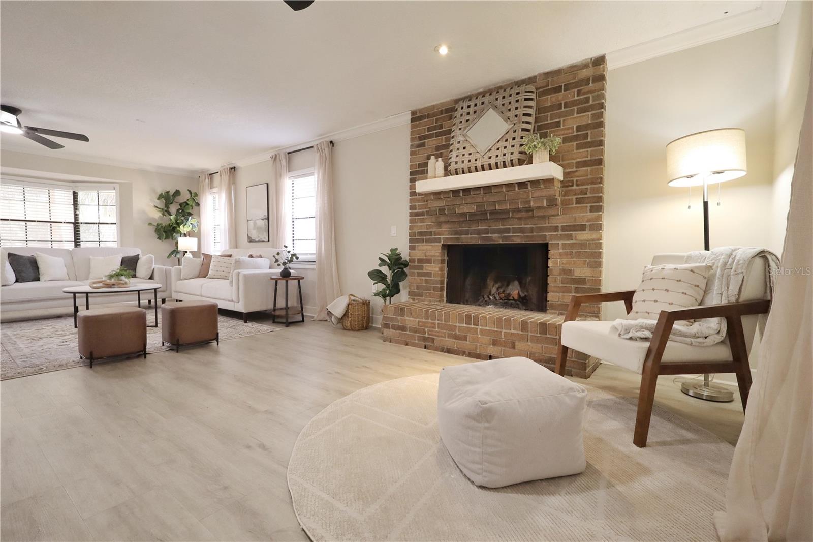 Image 12 of 57 For 1321 Classic Drive