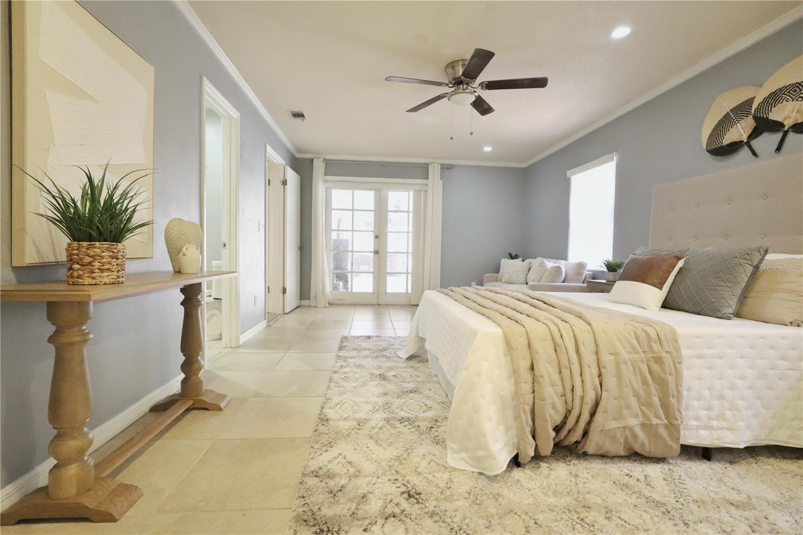 Image 28 of 57 For 1321 Classic Drive