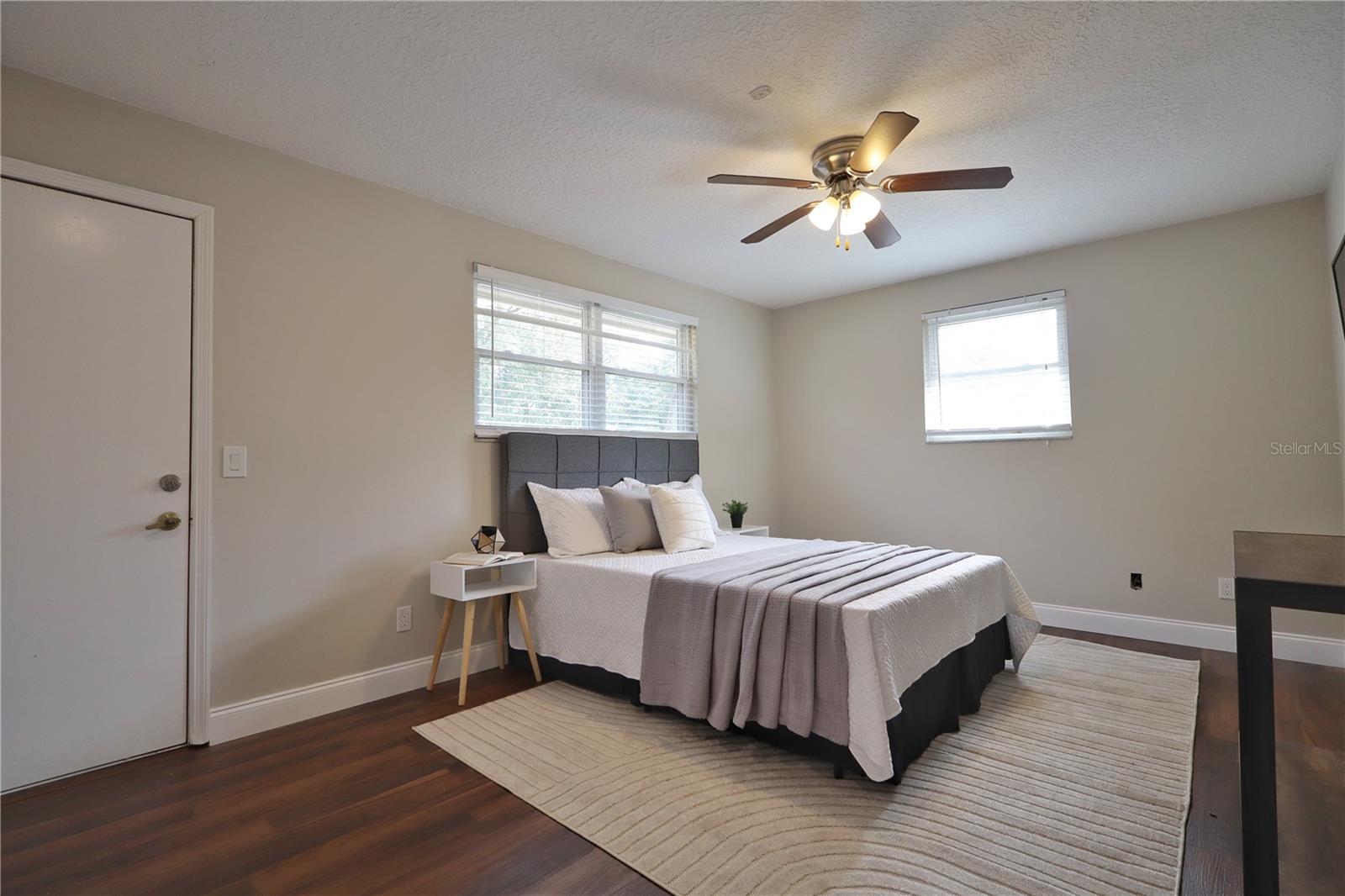 Image 40 of 57 For 1321 Classic Drive