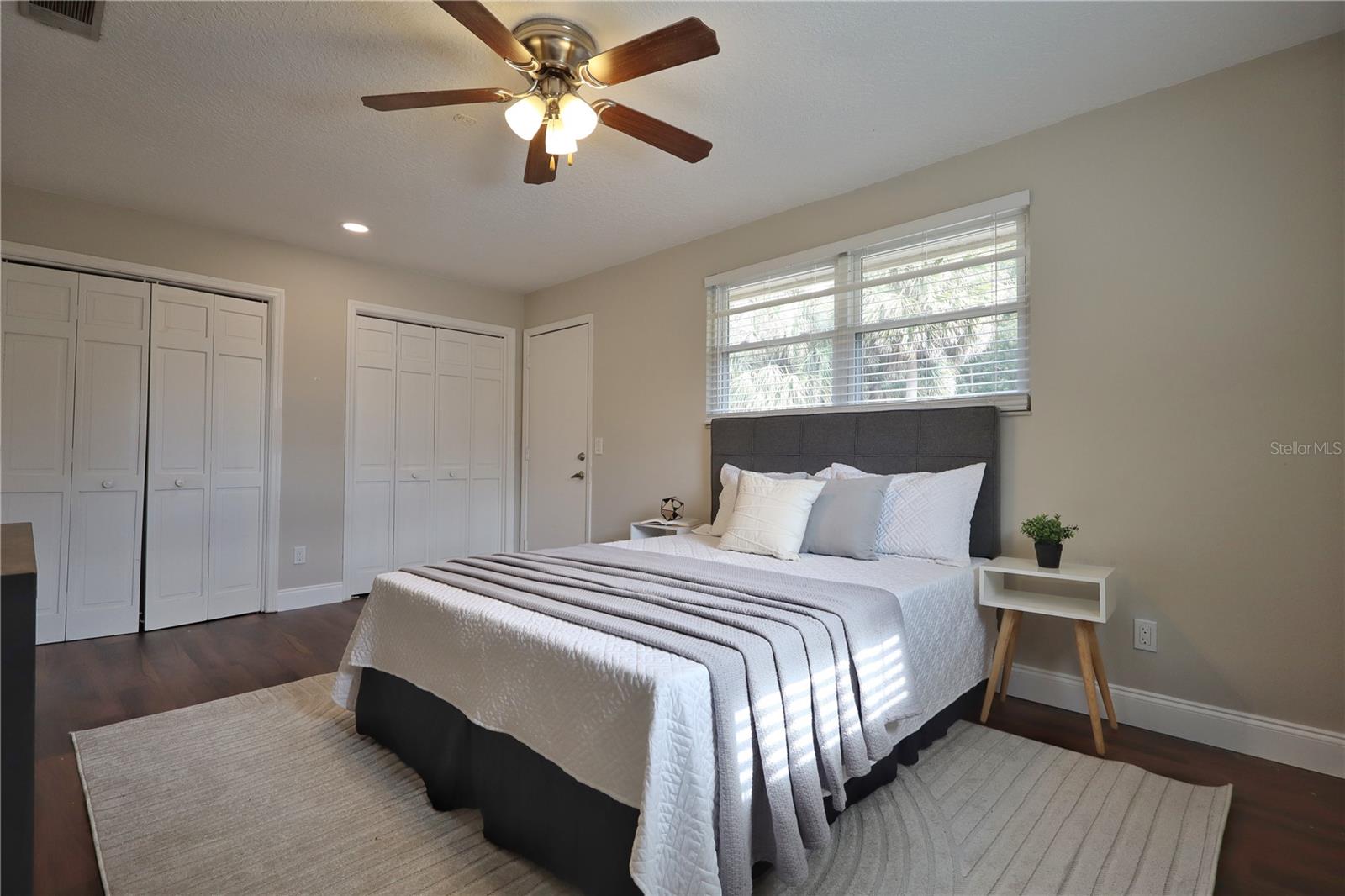 Image 41 of 57 For 1321 Classic Drive