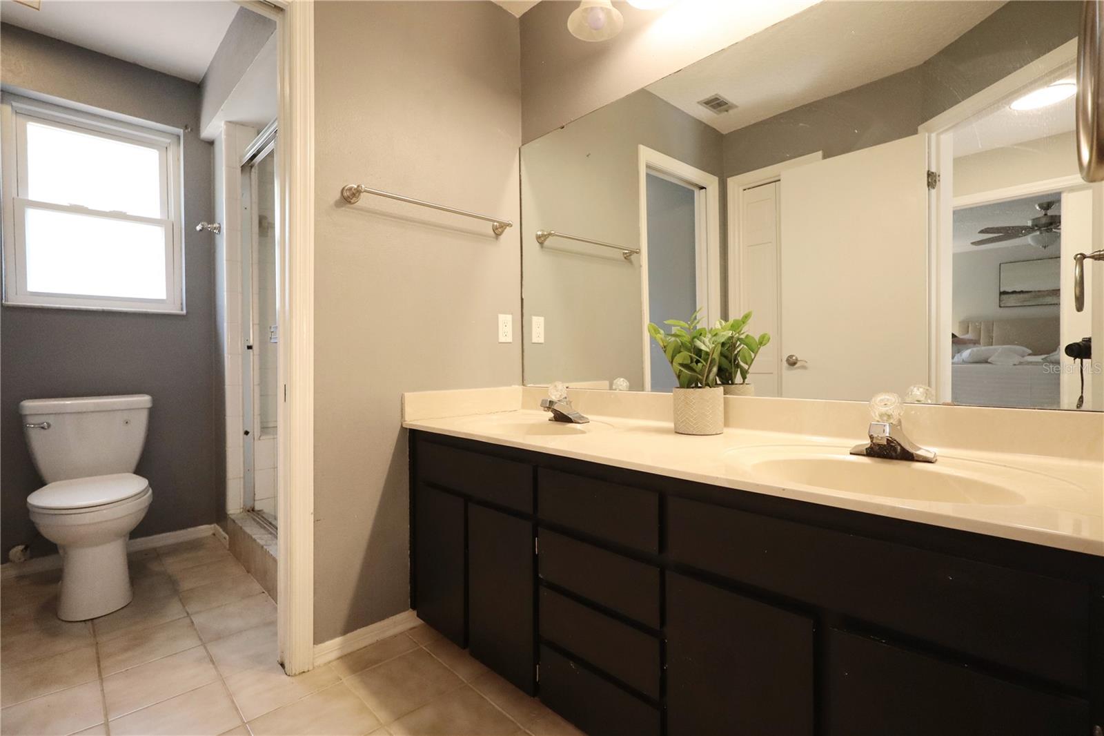 Image 42 of 57 For 1321 Classic Drive