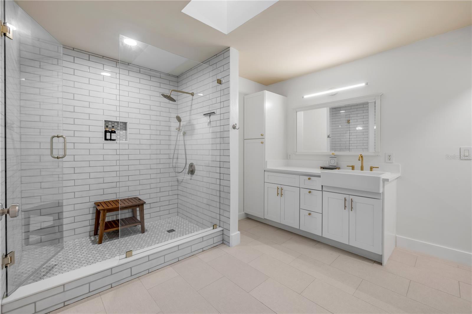 Image 15 of 29 For 4951 Courtland Loop