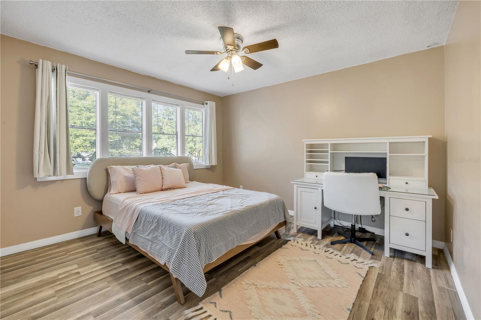 Image 19 of 29 For 4951 Courtland Loop