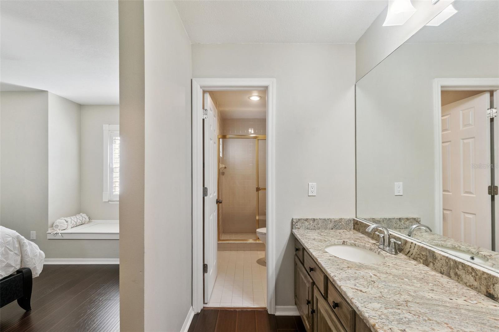 Image 29 of 52 For 100 Wimbledon Circle