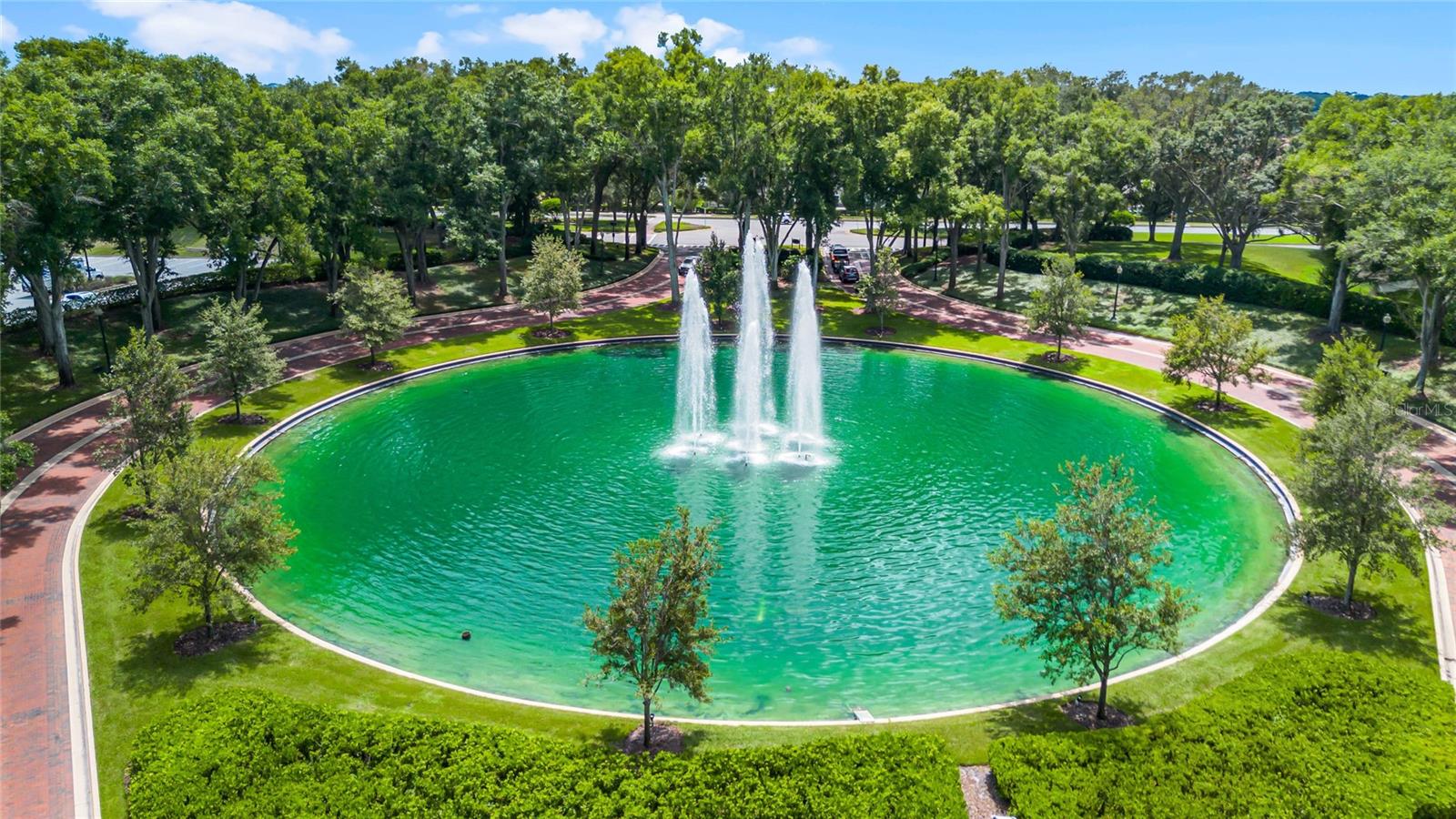 Image 39 of 52 For 100 Wimbledon Circle