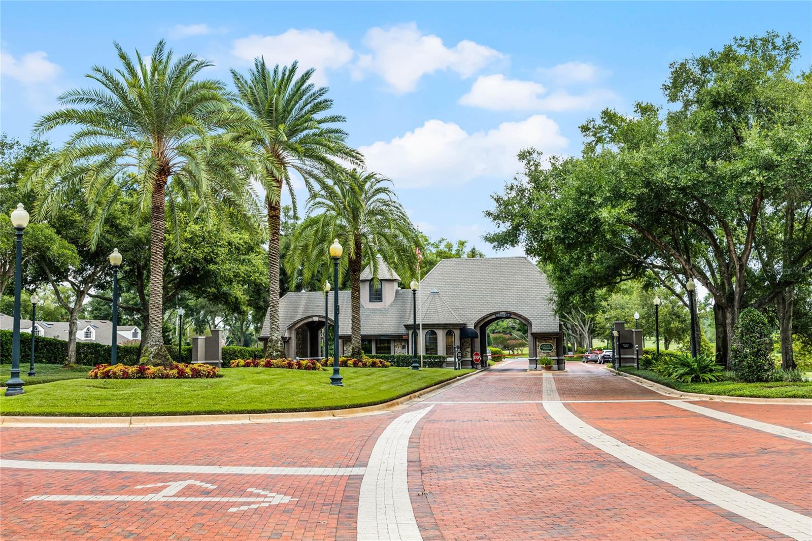 Image 41 of 52 For 100 Wimbledon Circle