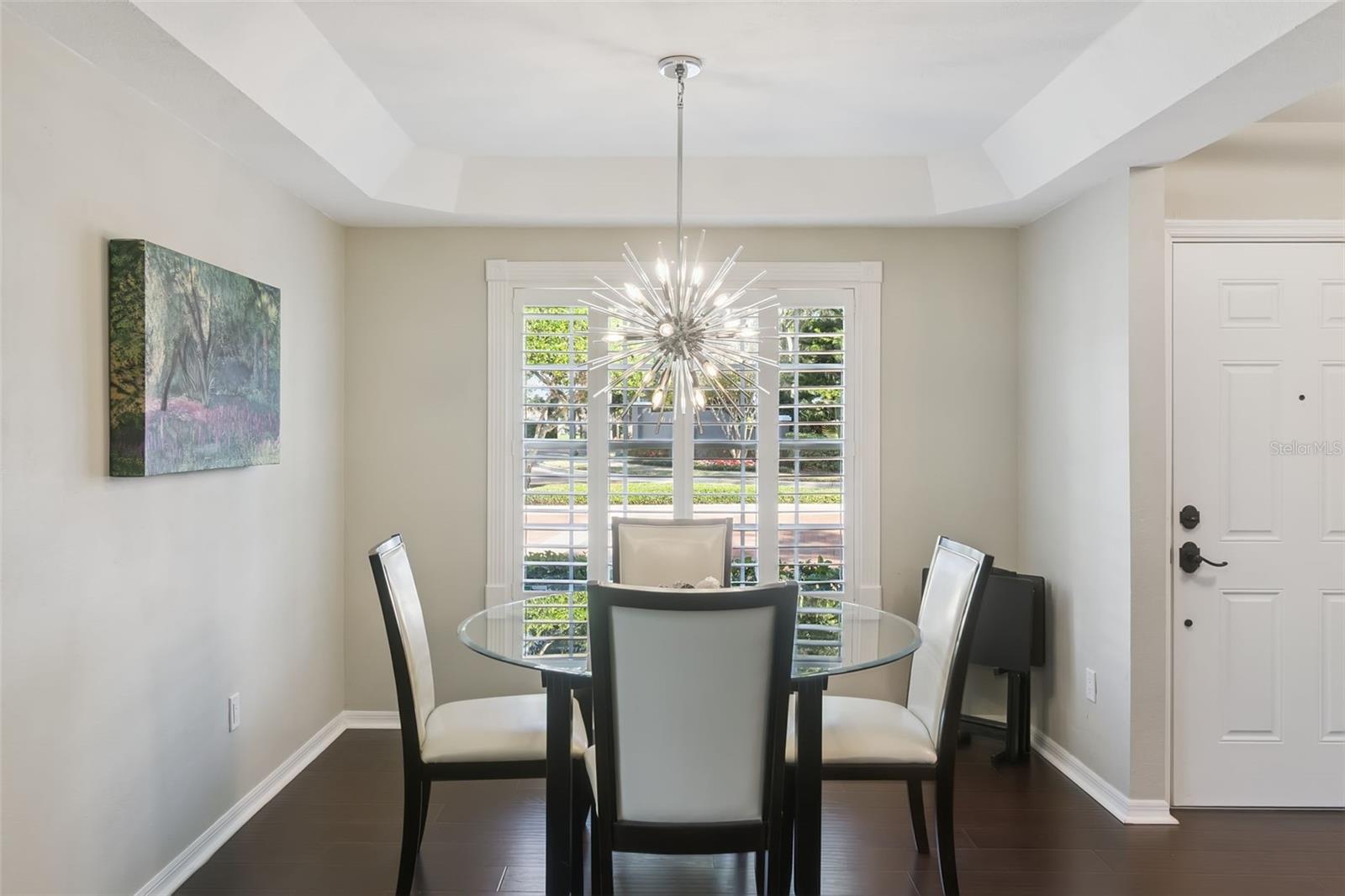 Image 7 of 52 For 100 Wimbledon Circle