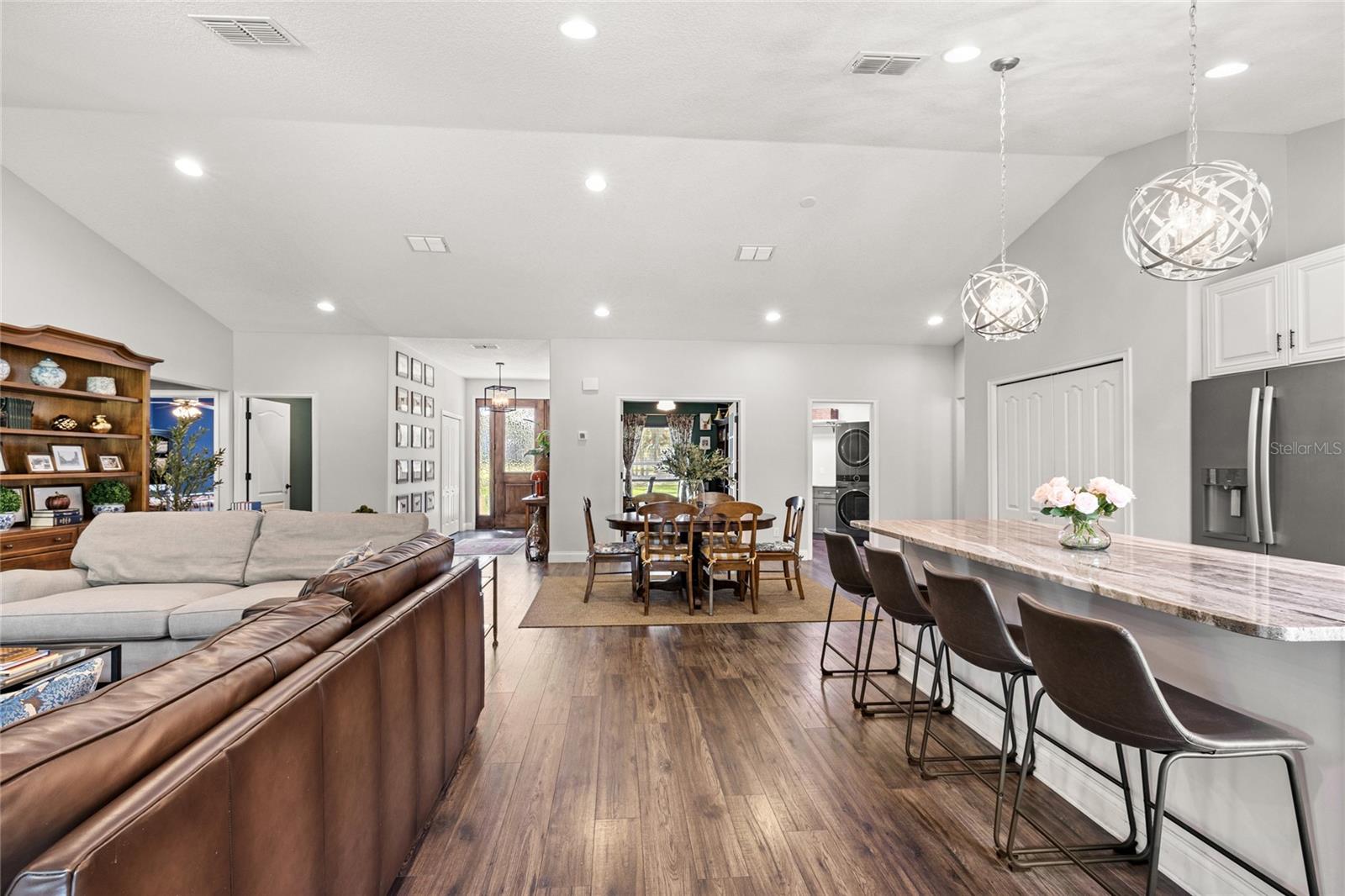 Image 13 of 53 For 22241 Deer Park Avenue