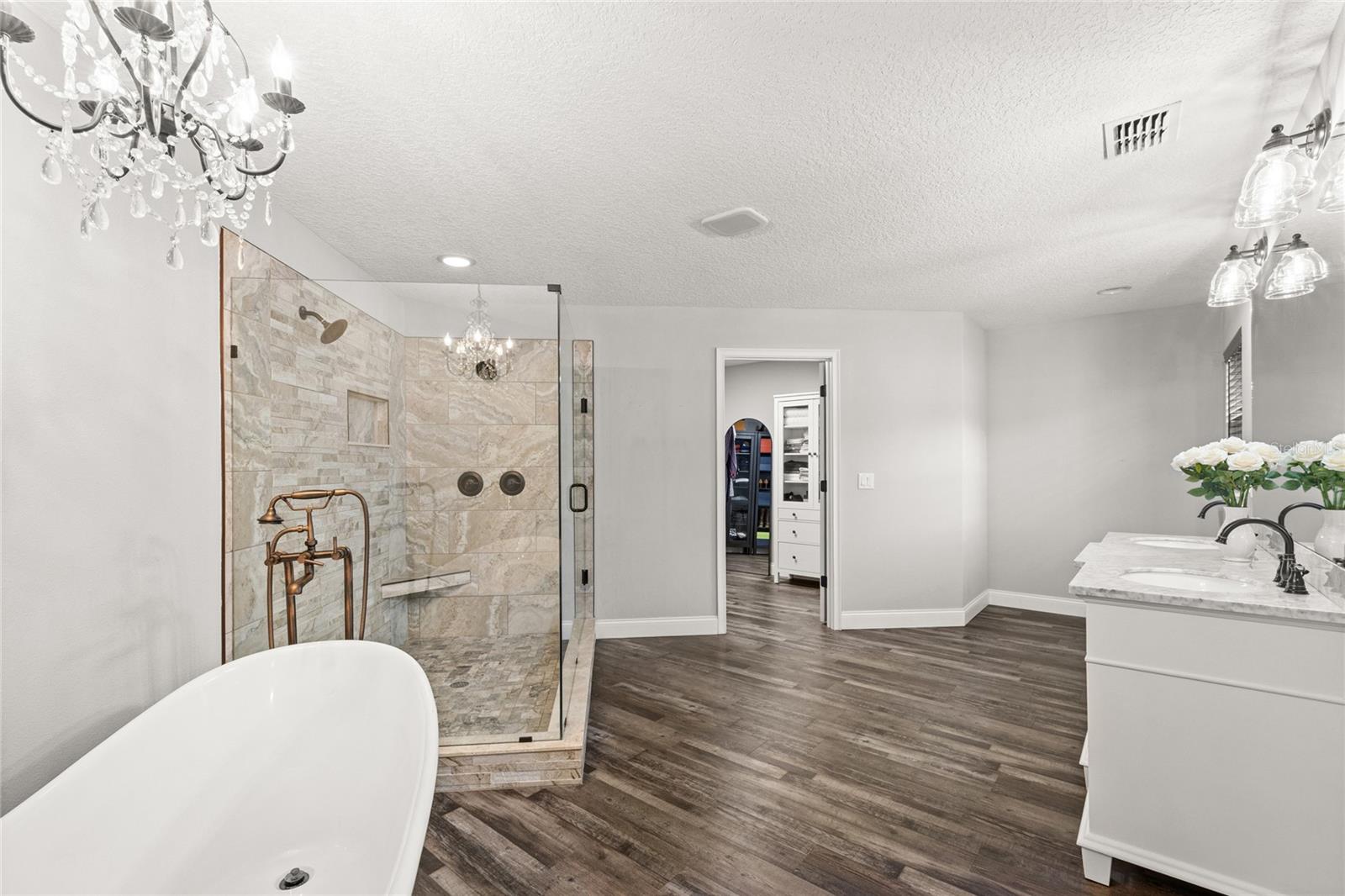 Image 24 of 53 For 22241 Deer Park Avenue