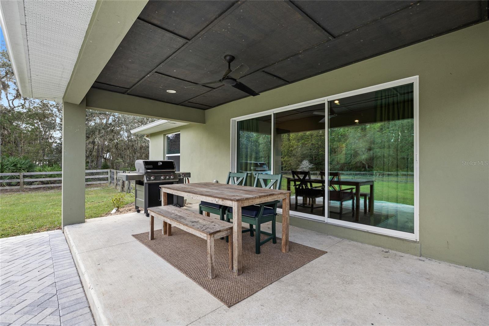 Image 40 of 53 For 22241 Deer Park Avenue