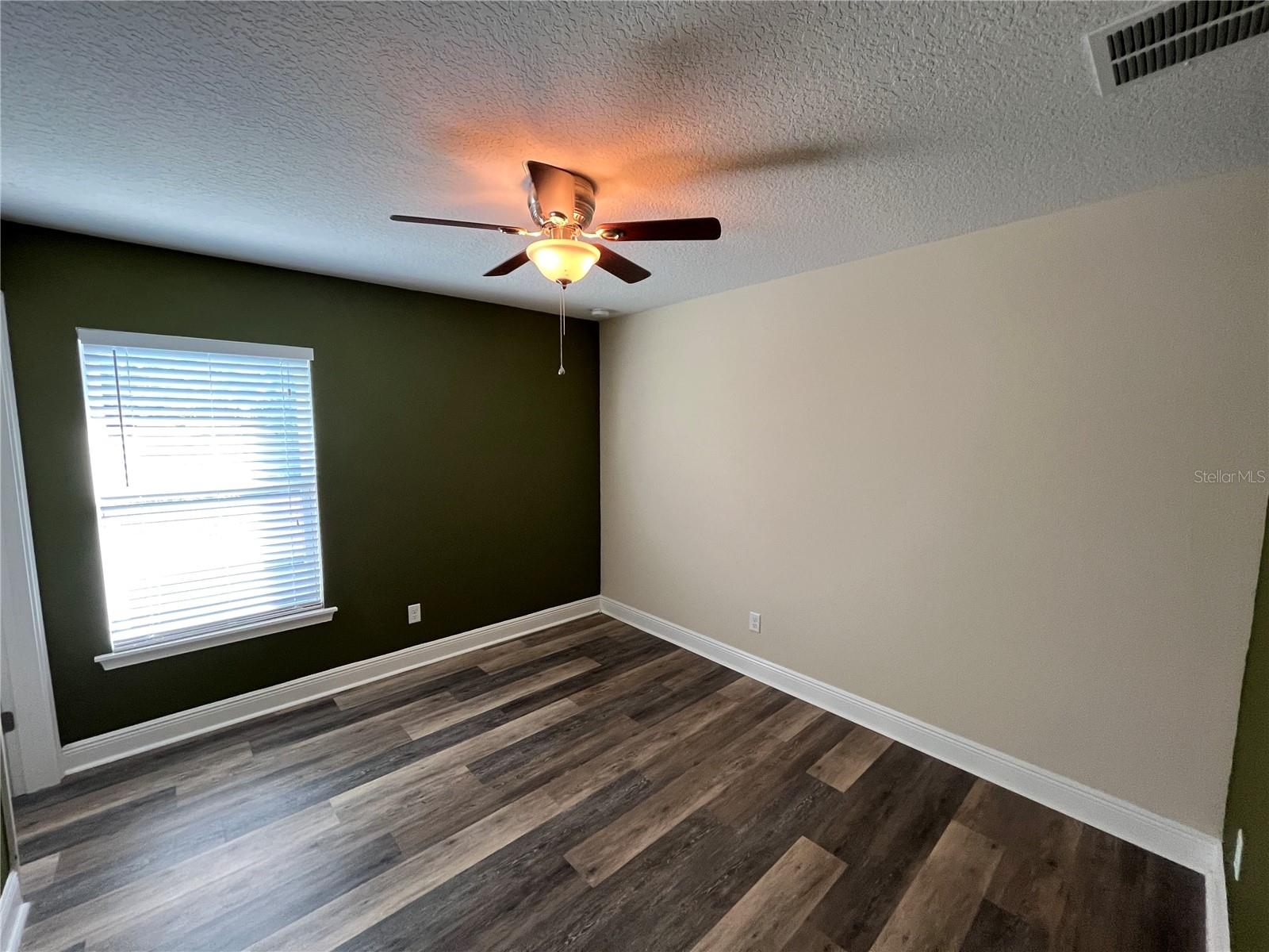 Image 12 of 28 For 2697 Washington Street