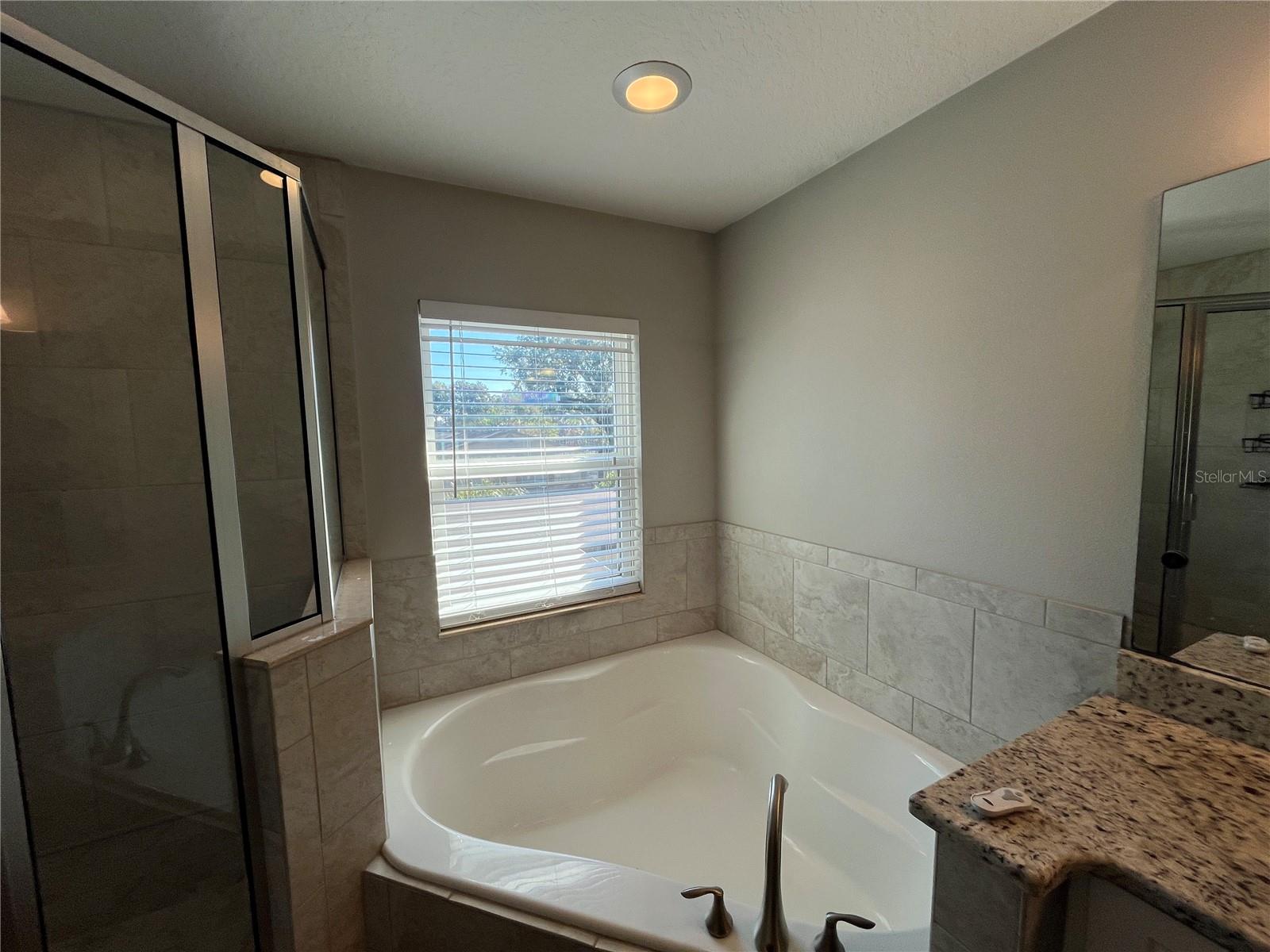 Image 19 of 28 For 2697 Washington Street