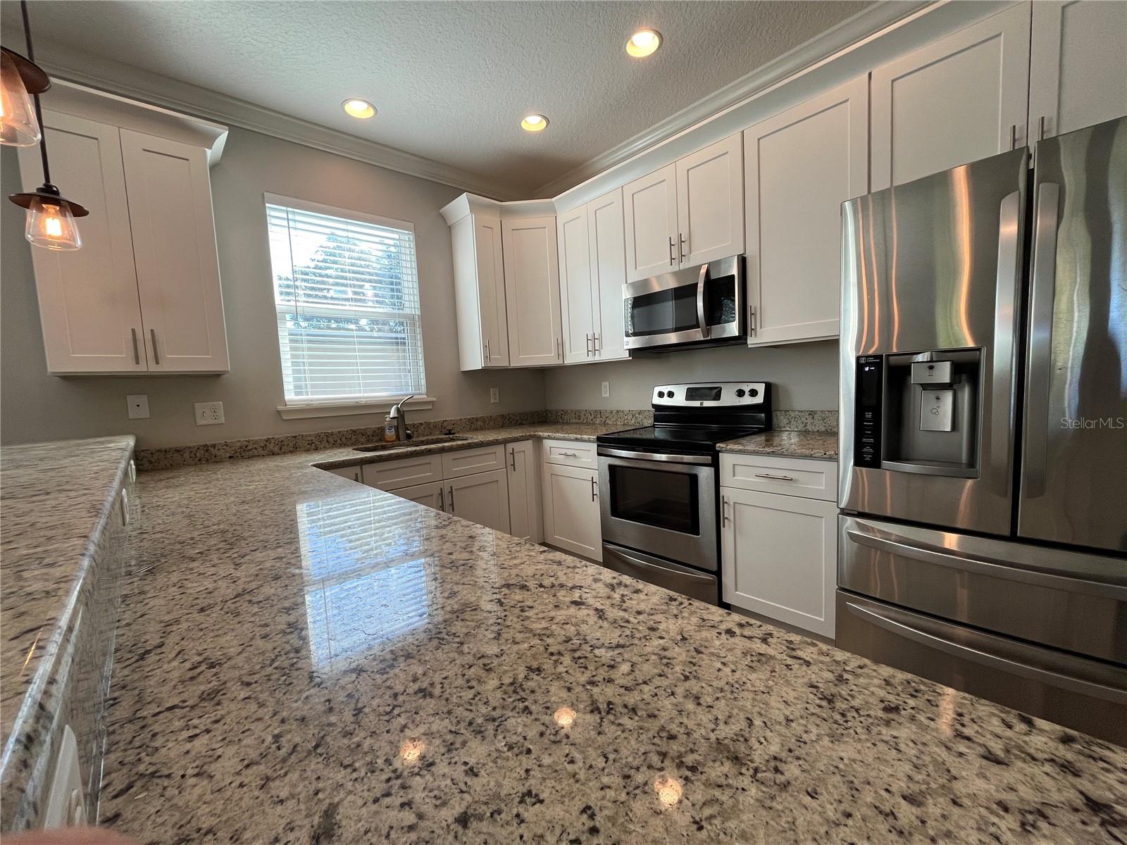 Image 5 of 28 For 2697 Washington Street