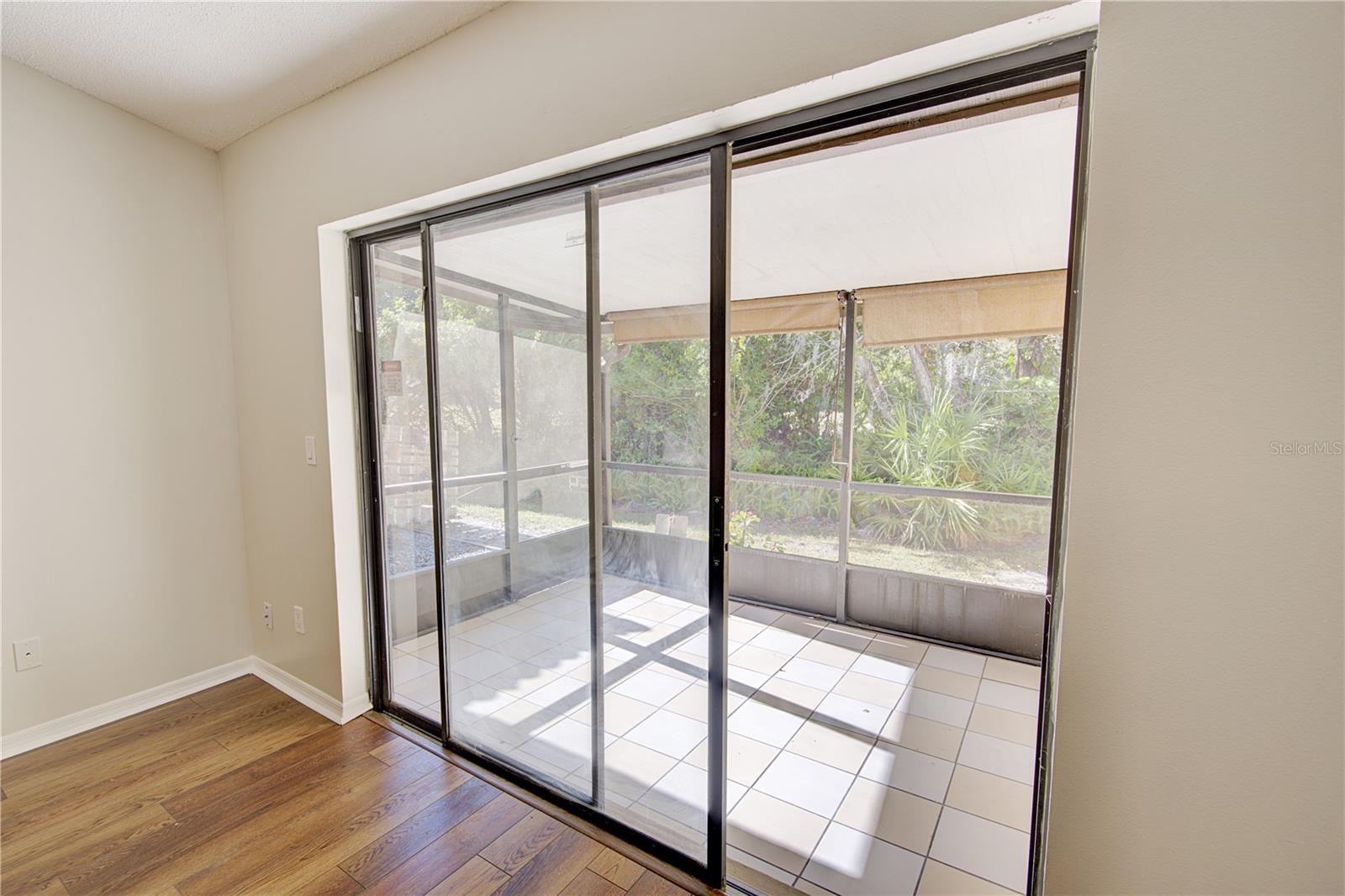 Image 24 of 33 For 506 Club Drive