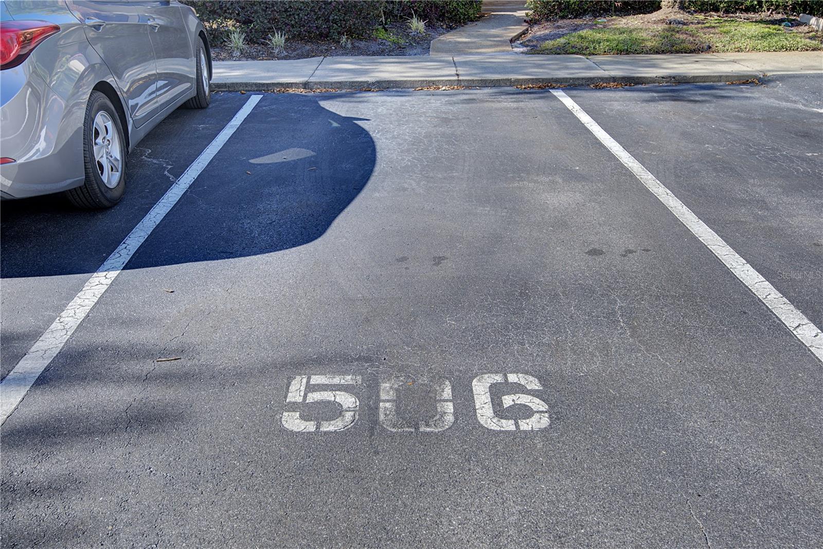 Image 29 of 33 For 506 Club Drive