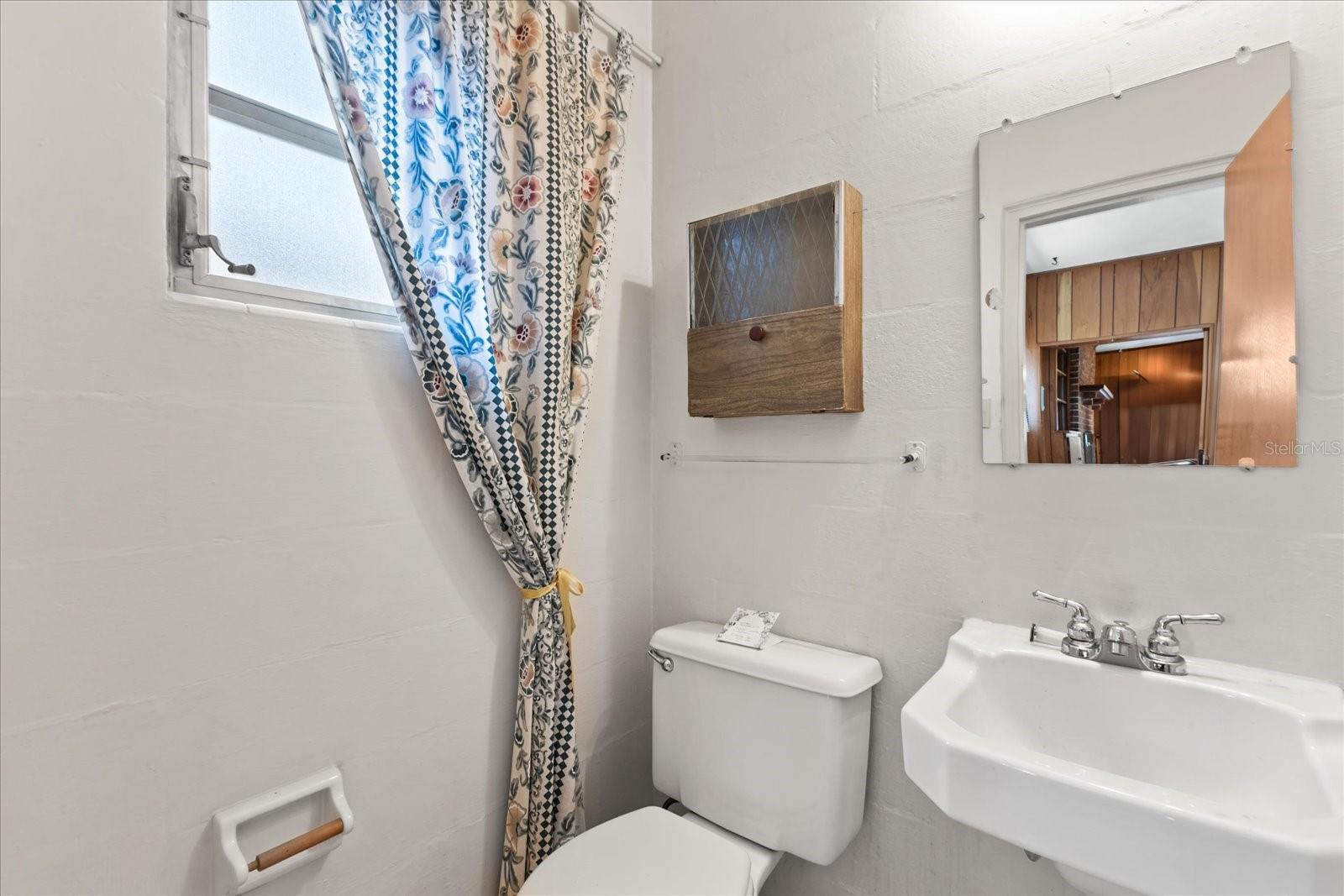 Image 17 of 27 For 3256 Wickersham Court