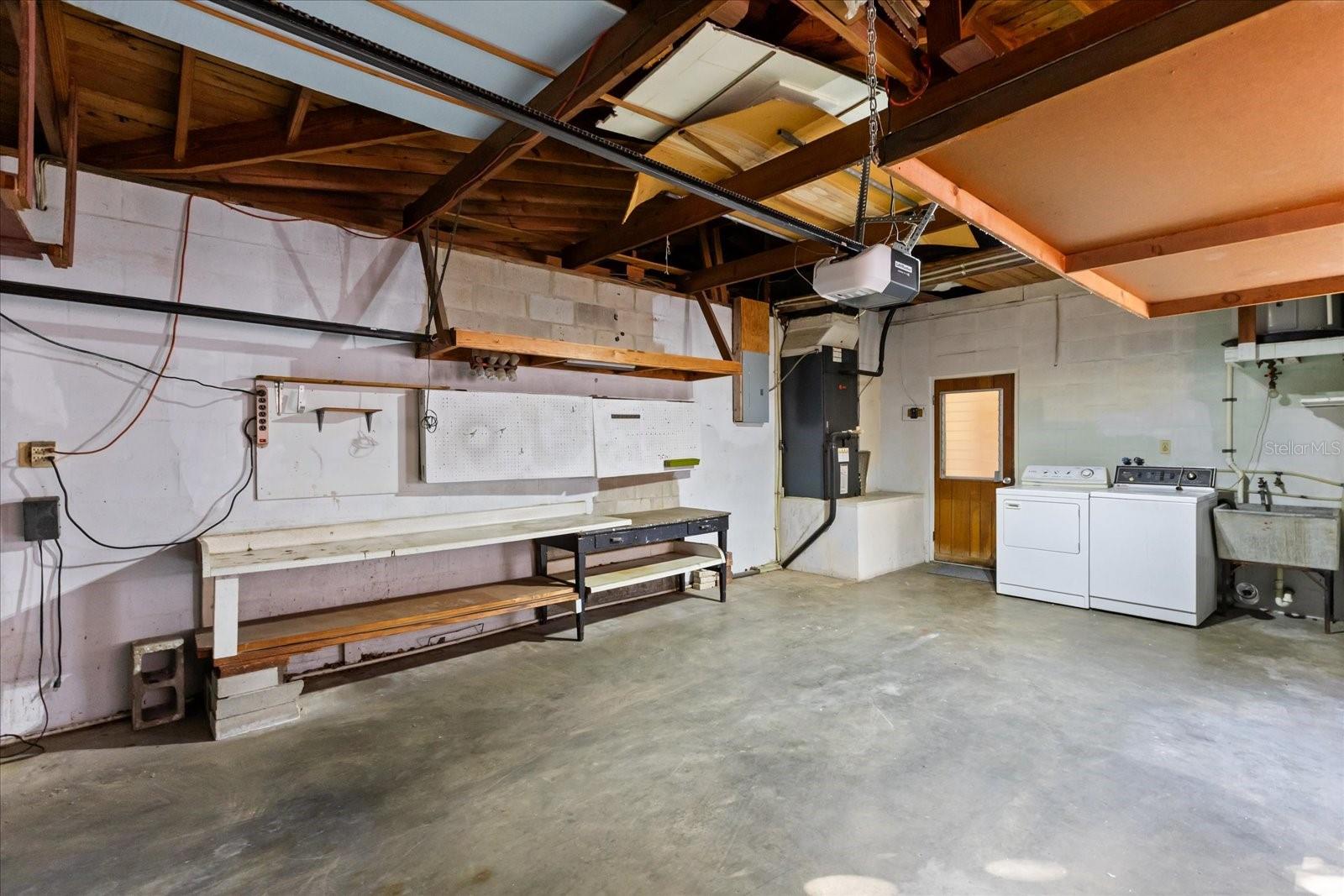 Image 18 of 27 For 3256 Wickersham Court