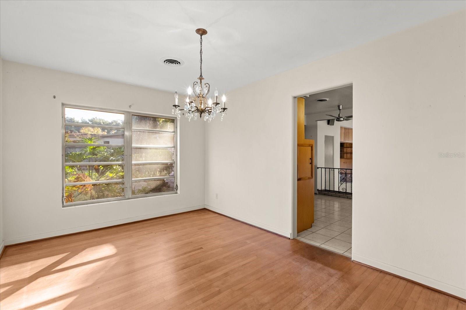 Image 4 of 27 For 3256 Wickersham Court