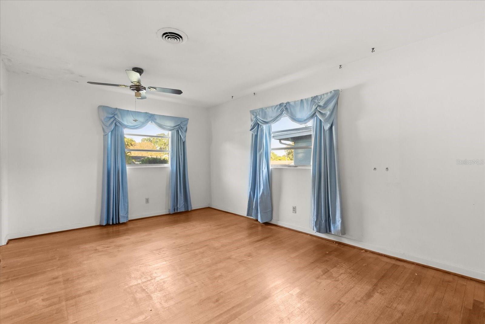 Image 7 of 27 For 3256 Wickersham Court