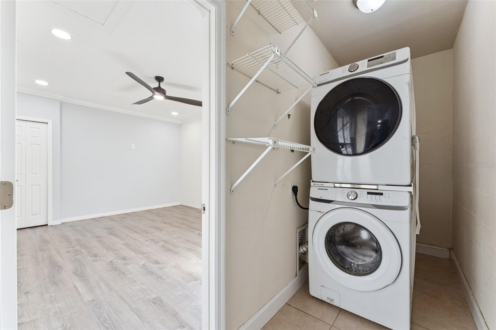 Image 17 of 24 For 831 Nana Avenue