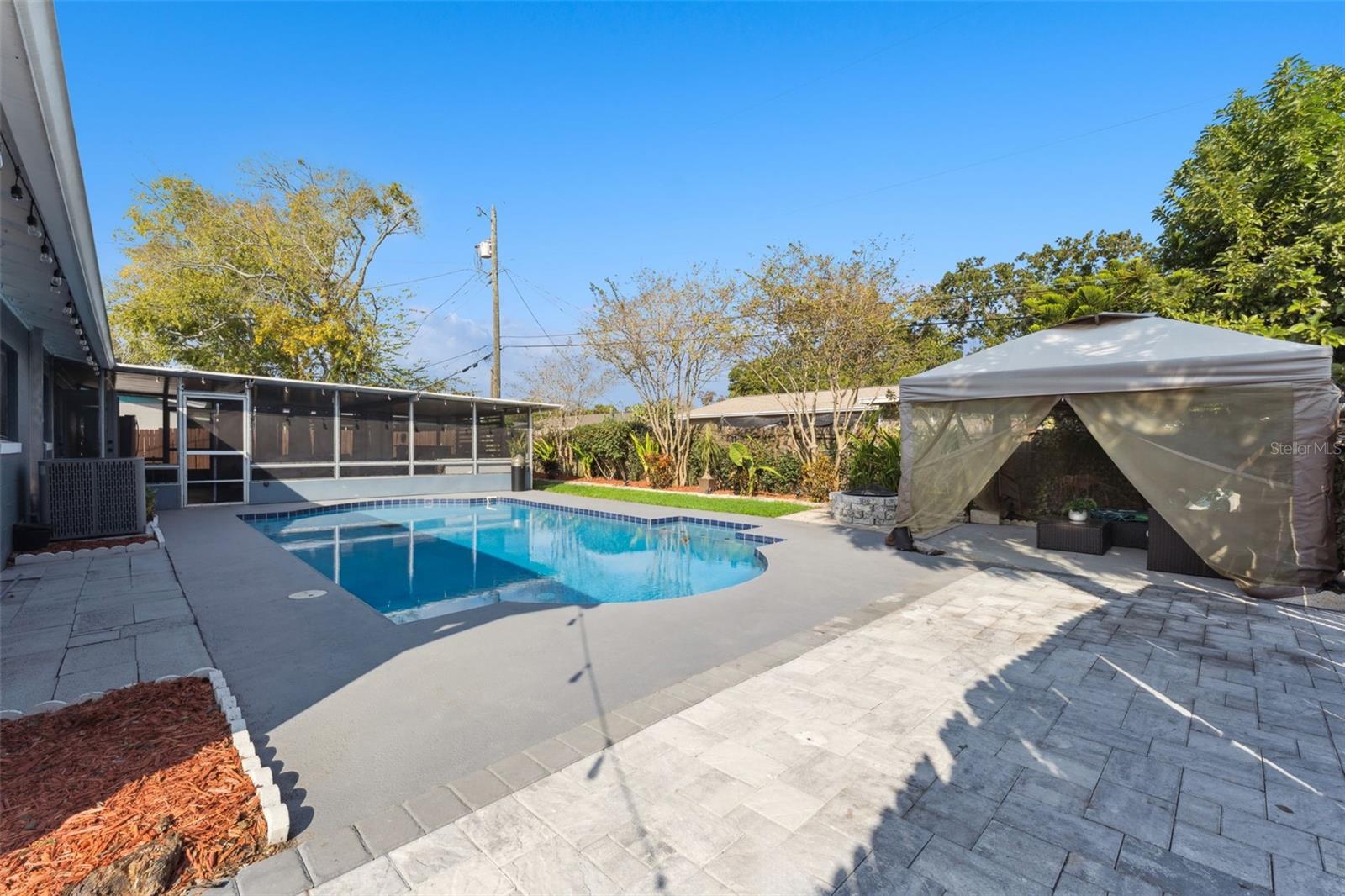 Image 19 of 24 For 831 Nana Avenue