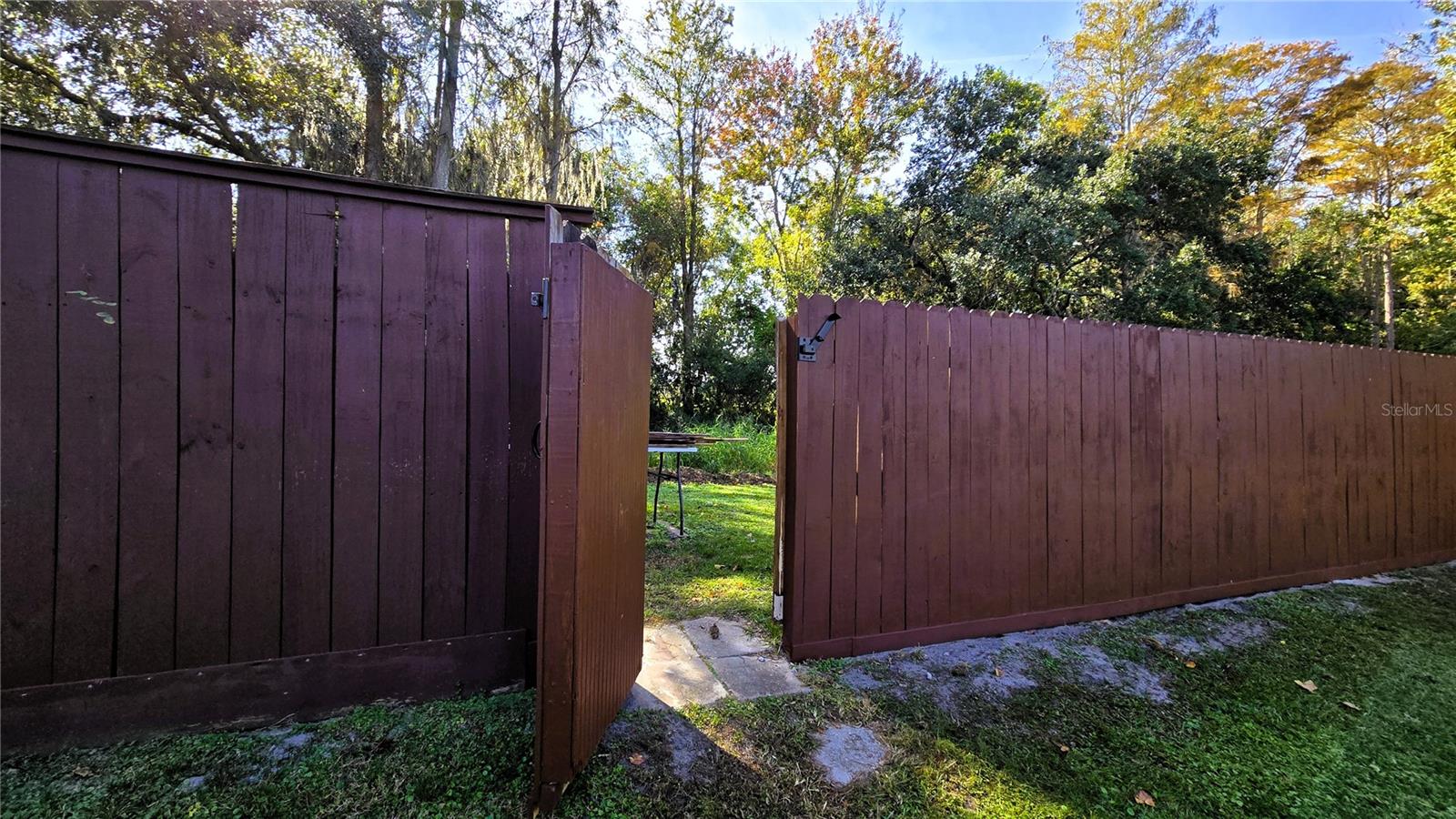 Image 14 of 76 For 434 Kentucky Woods Lane W