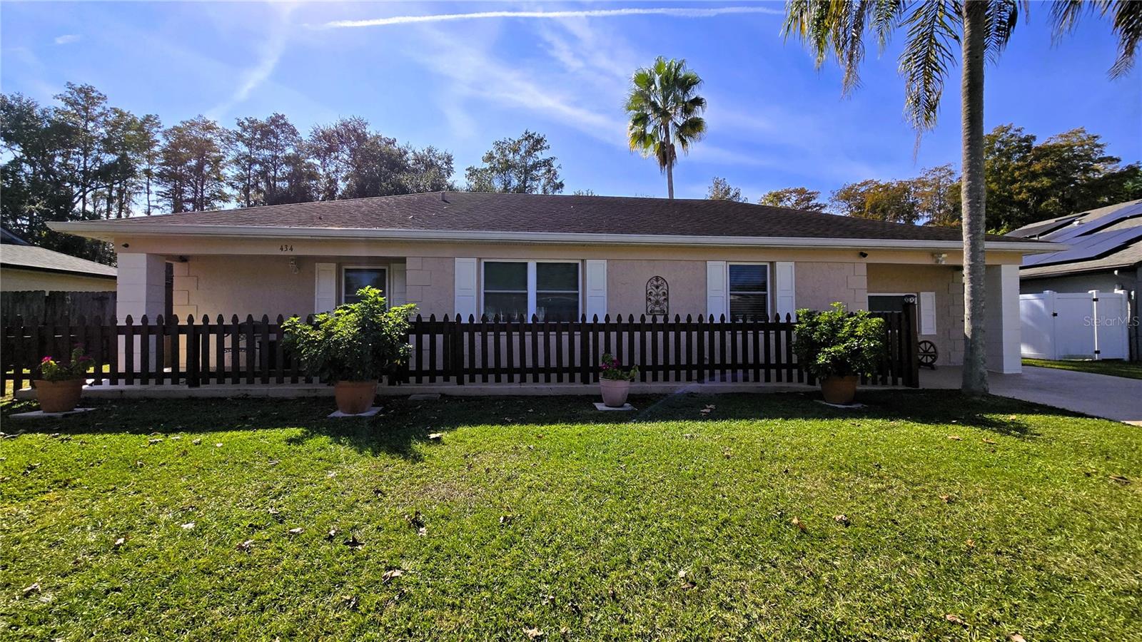 Image 2 of 76 For 434 Kentucky Woods Lane W