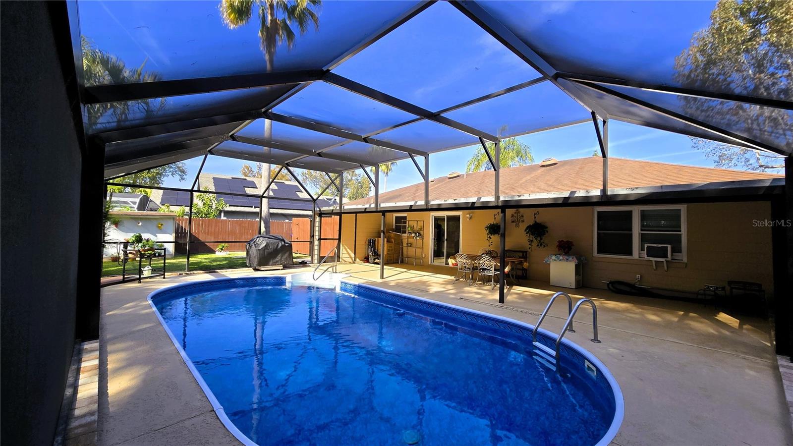 Image 23 of 76 For 434 Kentucky Woods Lane W