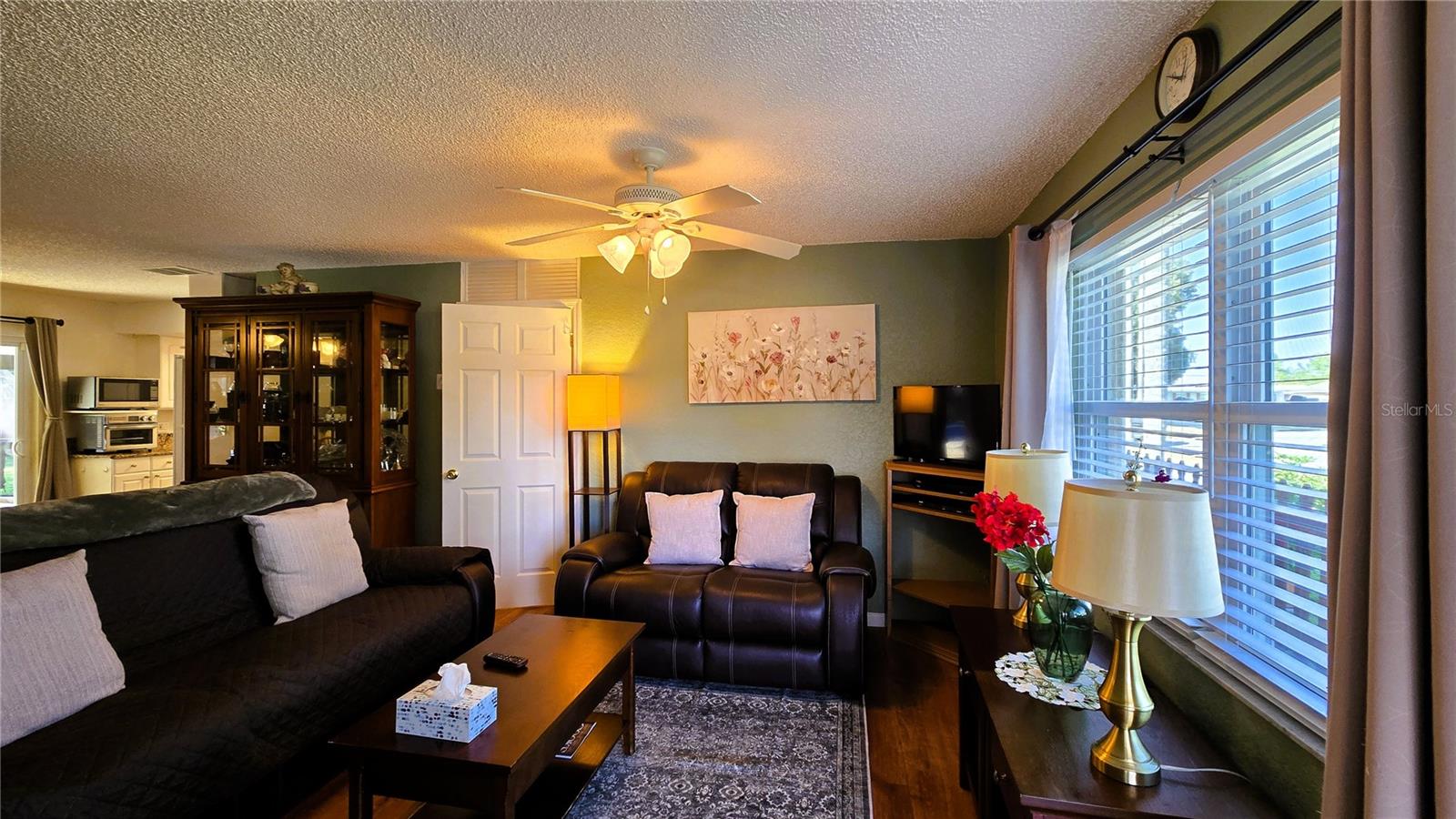 Image 34 of 76 For 434 Kentucky Woods Lane W