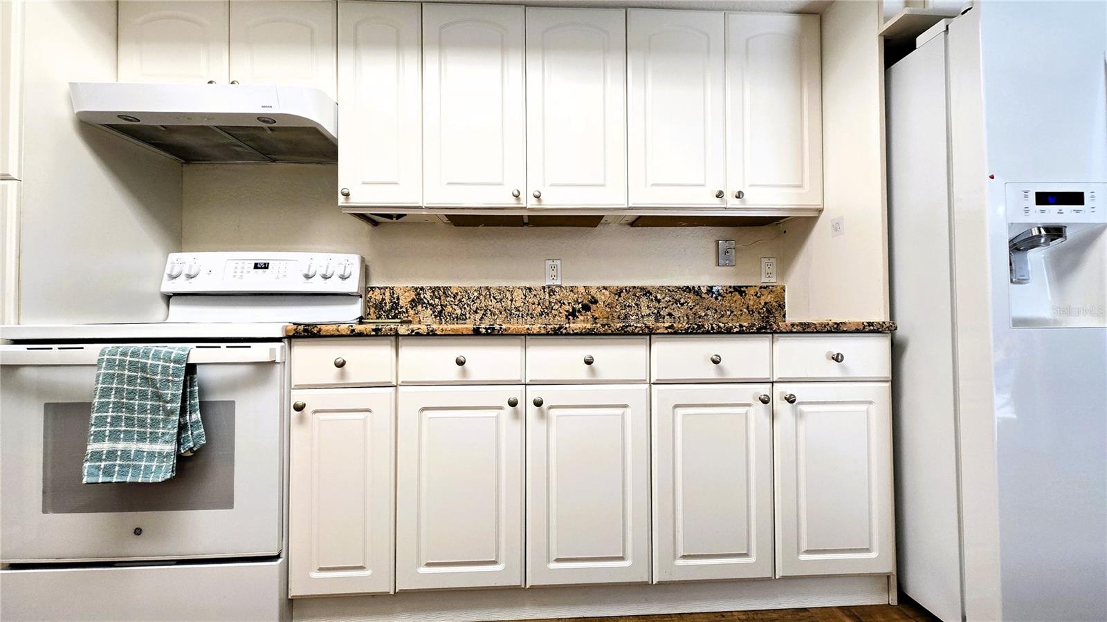 Image 44 of 76 For 434 Kentucky Woods Lane W