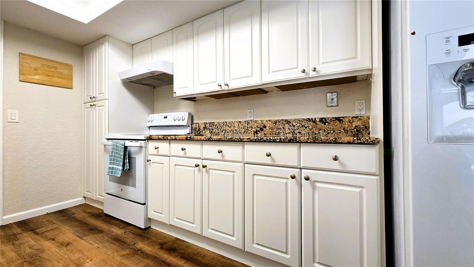 Image 45 of 76 For 434 Kentucky Woods Lane W