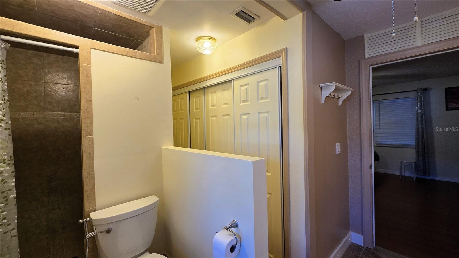 Image 72 of 76 For 434 Kentucky Woods Lane W