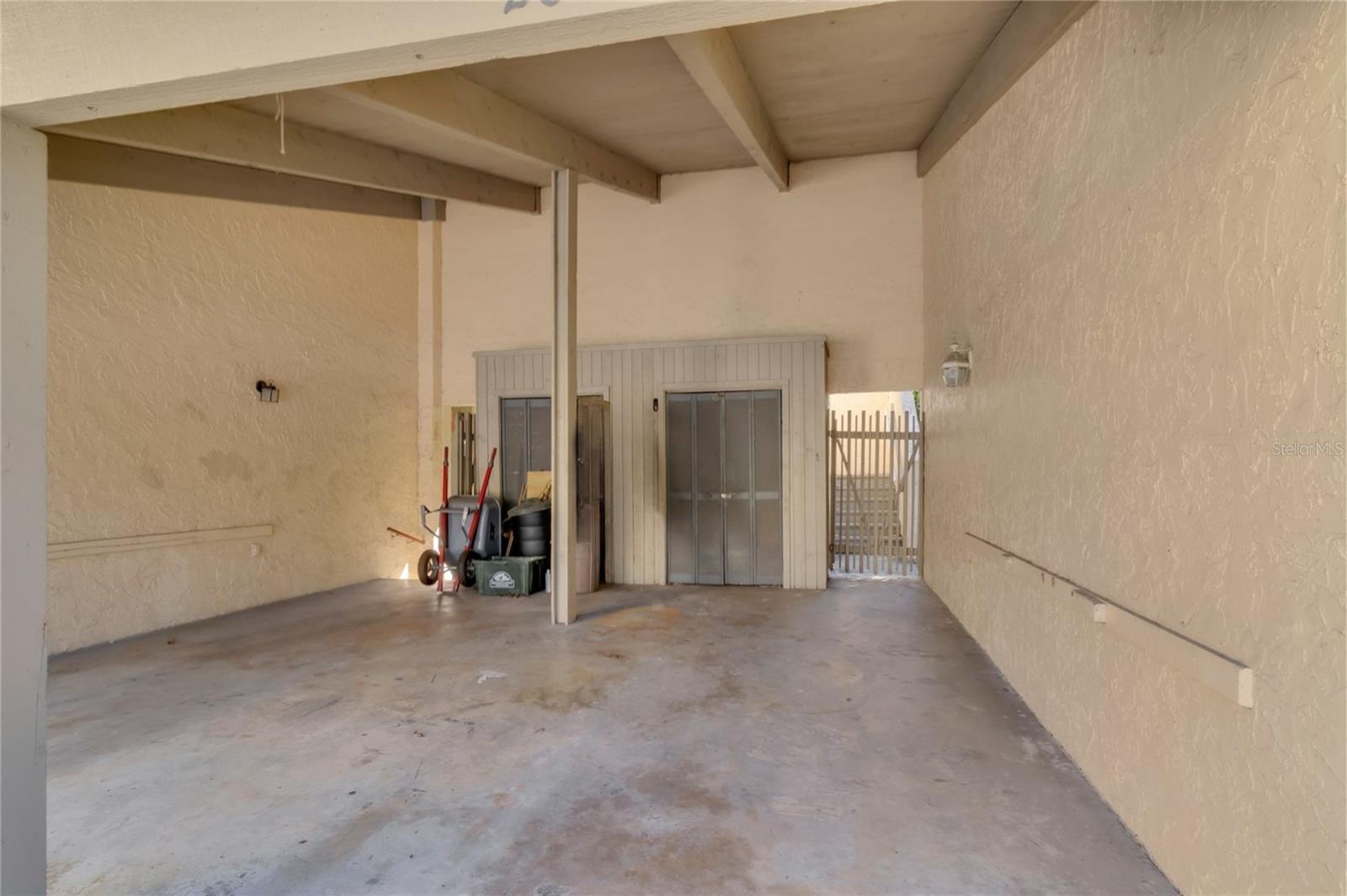 Image 33 of 47 For 204 Tomoka Trail 204