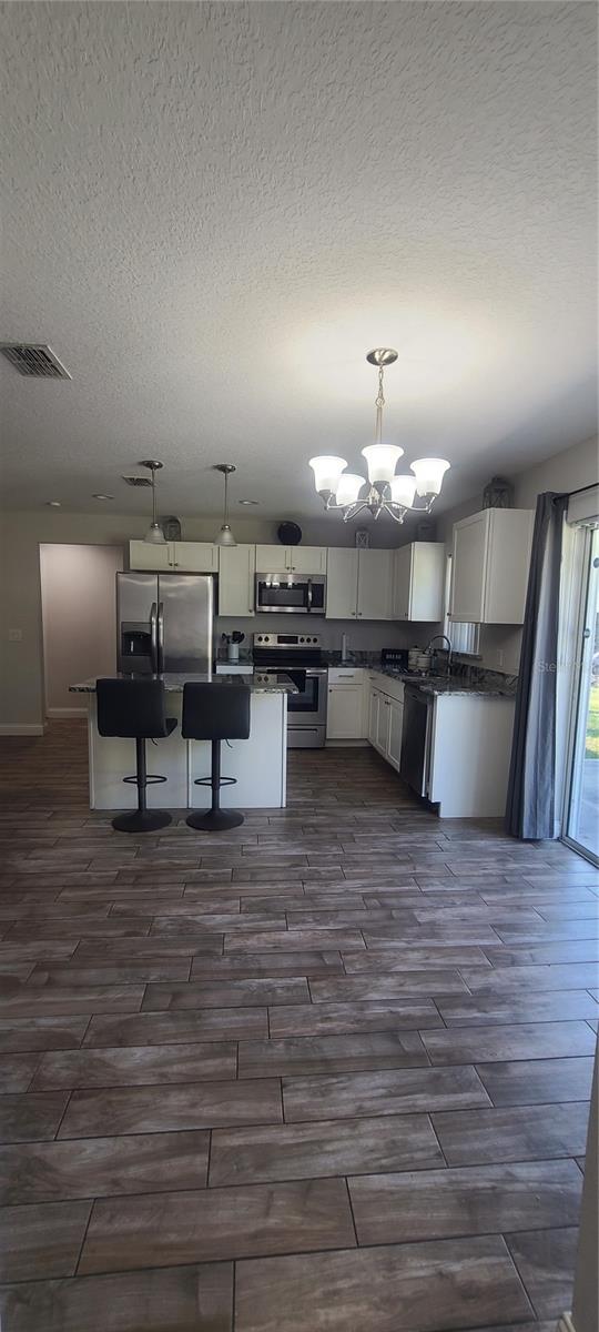 Image 8 of 32 For 401 Robert Avenue