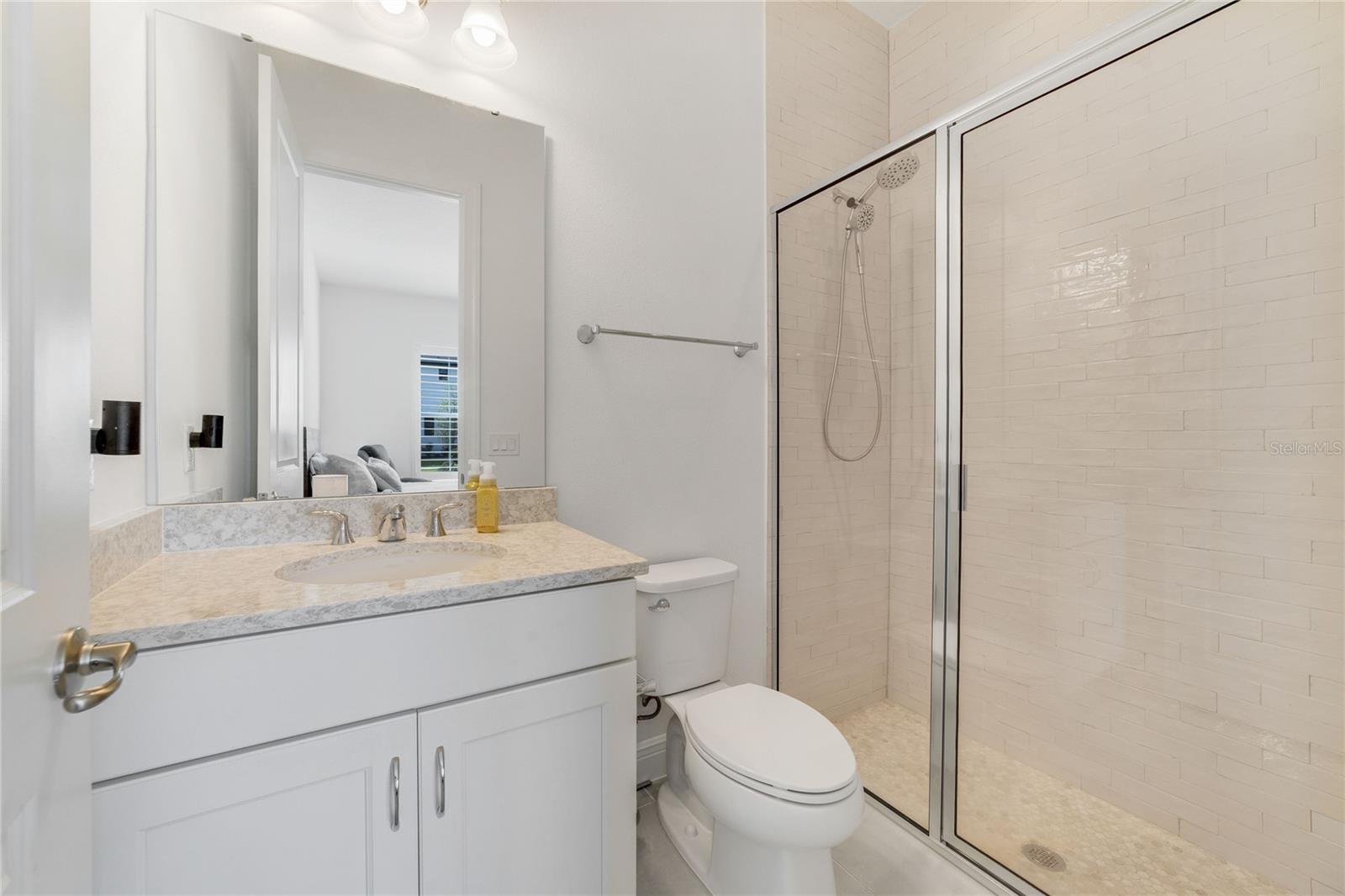 Image 32 of 66 For 9652 English Laurel Court