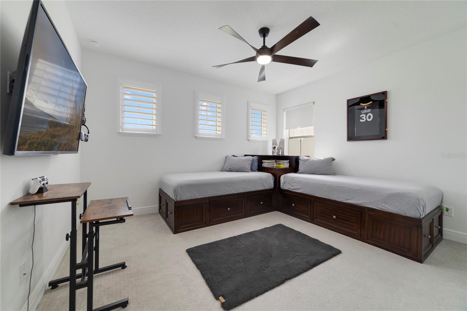 Image 45 of 66 For 9652 English Laurel Court