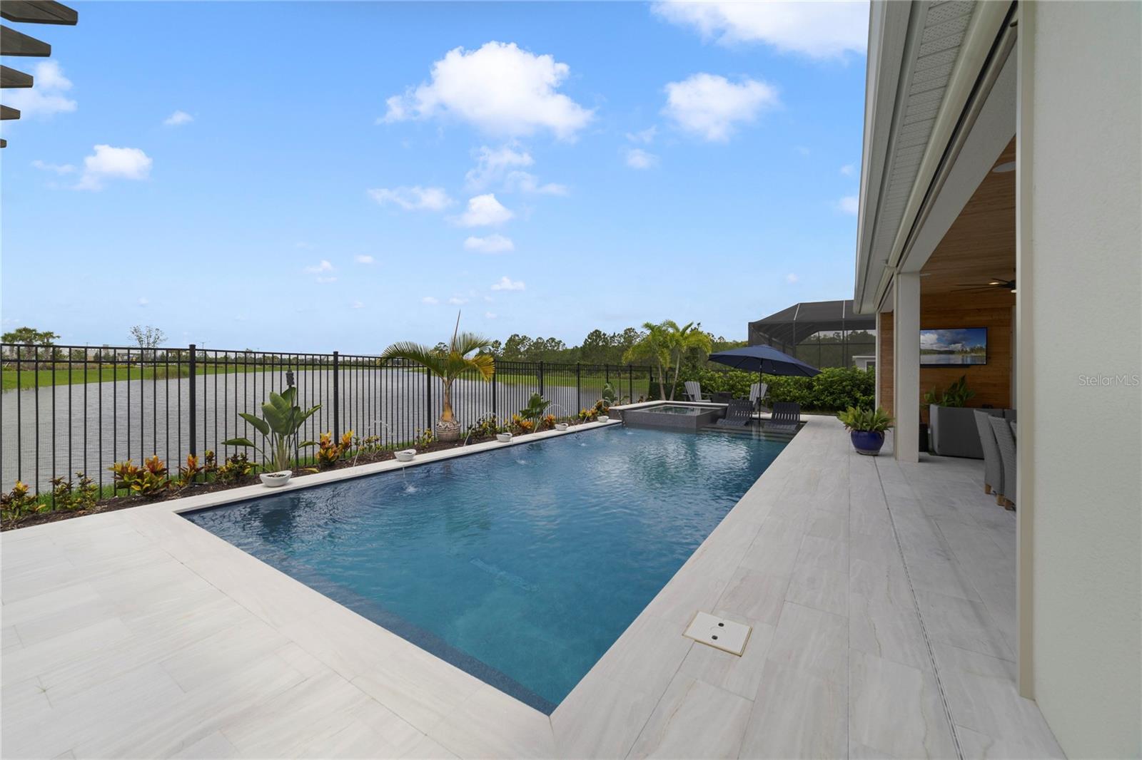 Image 52 of 66 For 9652 English Laurel Court