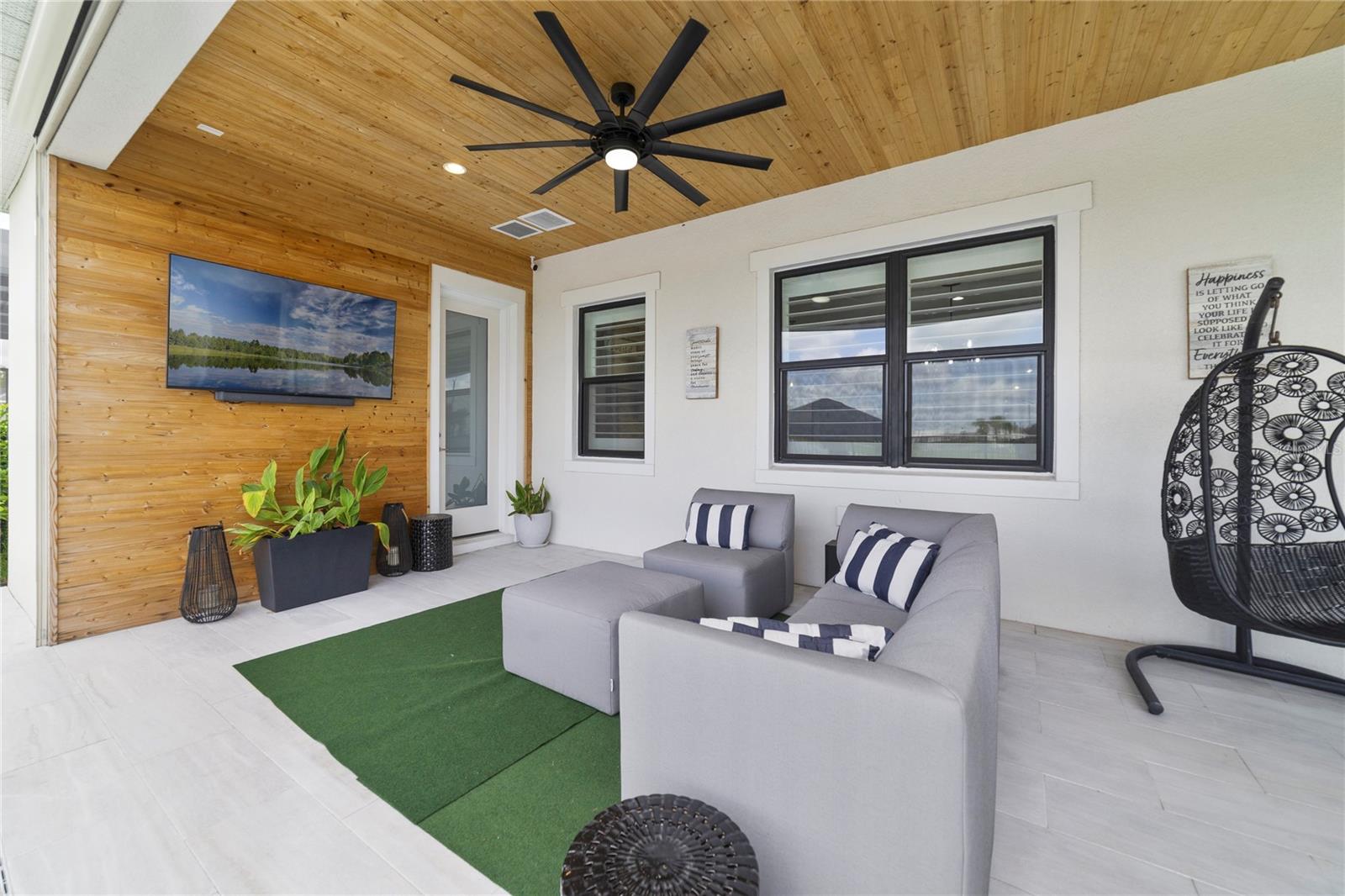 Image 54 of 66 For 9652 English Laurel Court