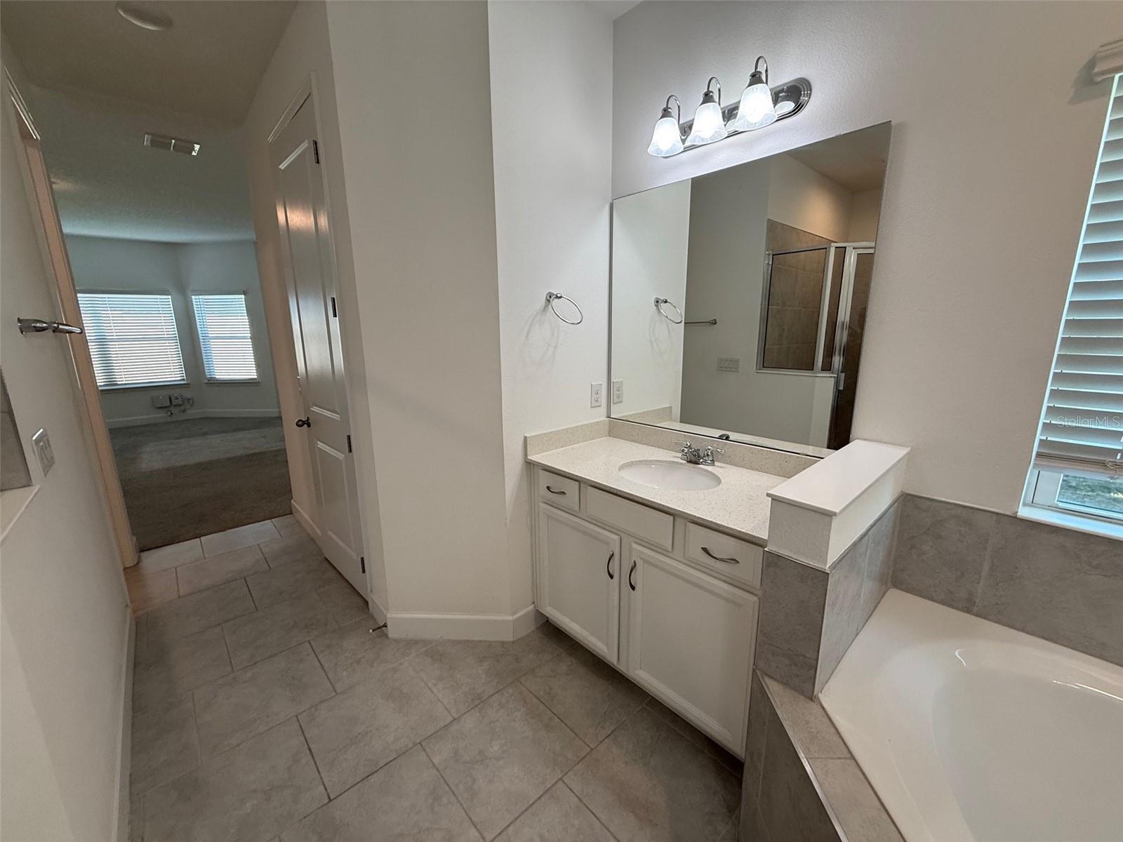 Image 19 of 33 For 201 Messina Place