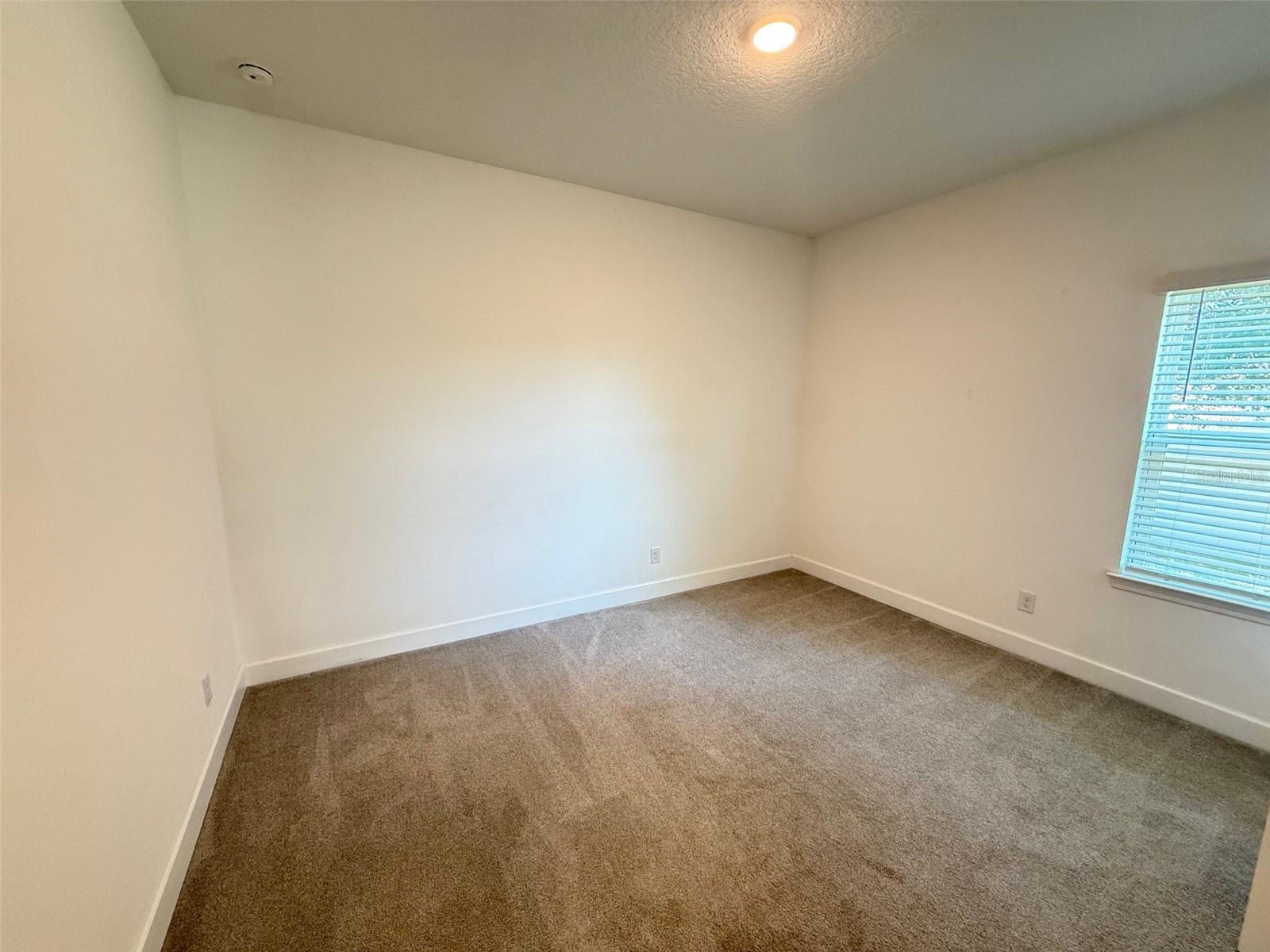 Image 28 of 33 For 201 Messina Place