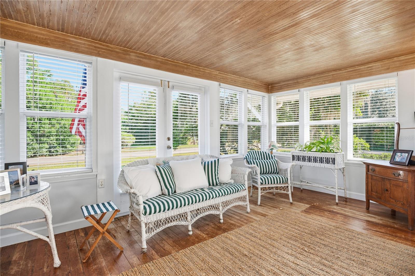 Image 10 of 50 For 416 Magnolia Street