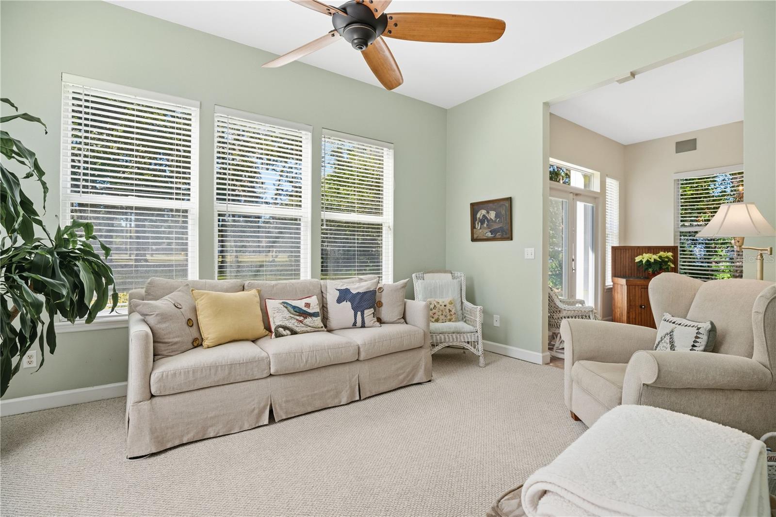 Image 16 of 50 For 416 Magnolia Street