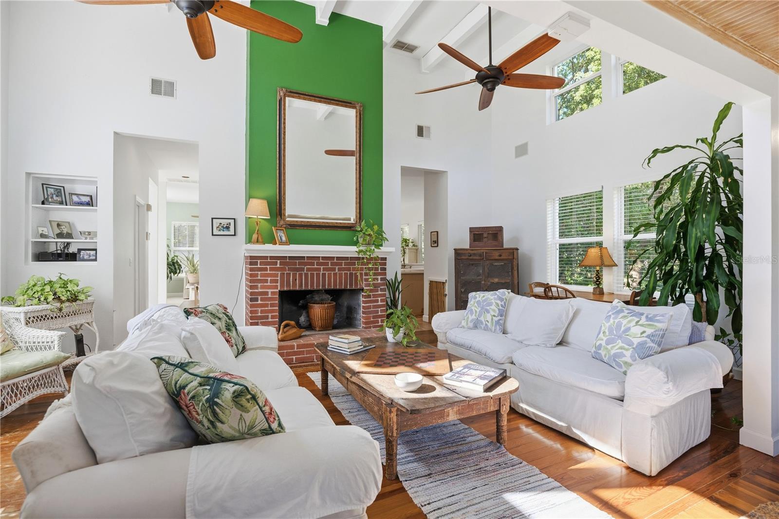 Image 8 of 50 For 416 Magnolia Street